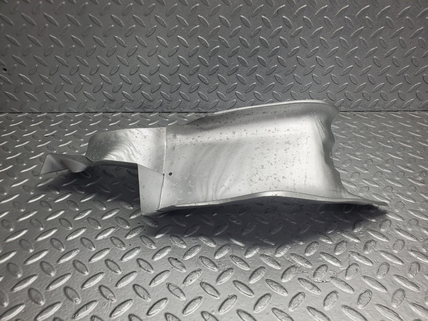 W124 Wagon exhaust heat shield used OEM