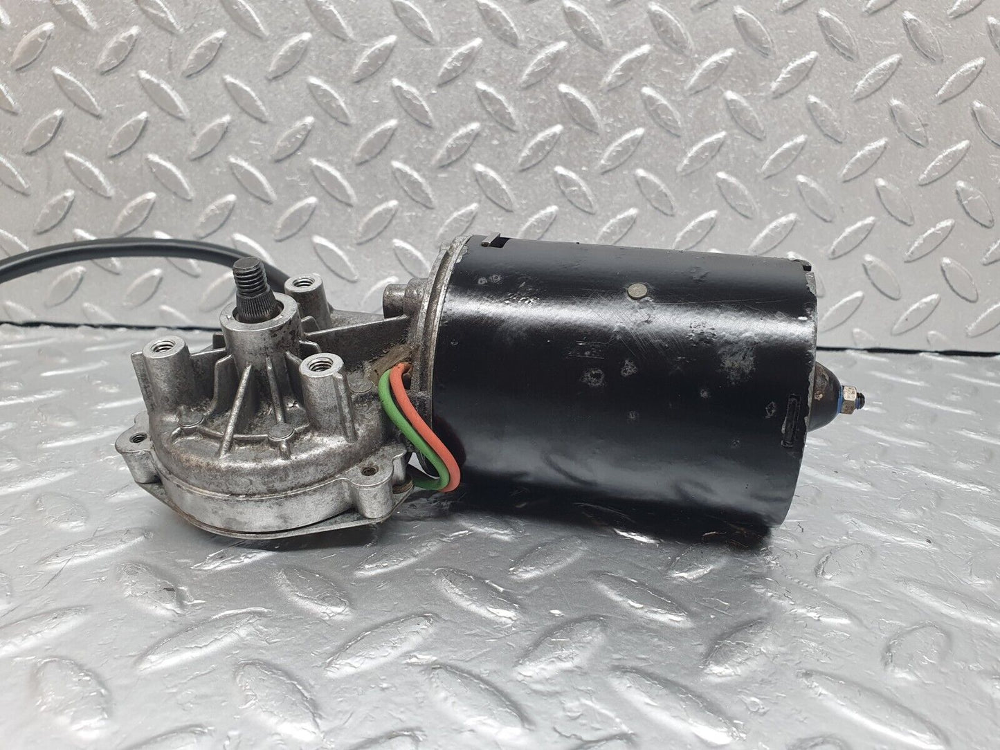 43943 Mercedes-Benz C123 230CE Coupe Wiper Motor Bosch 0390341077
