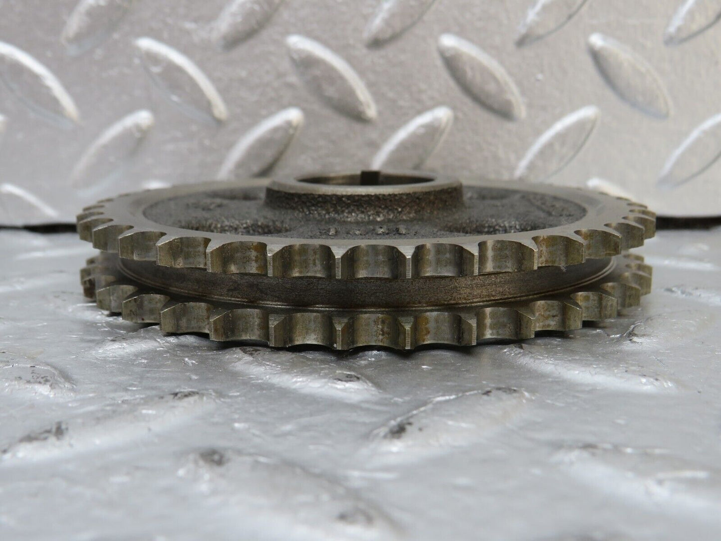 34518 Mercedes-Benz C126 380SEC Coupe Camshaft Timing Gear 1160520601