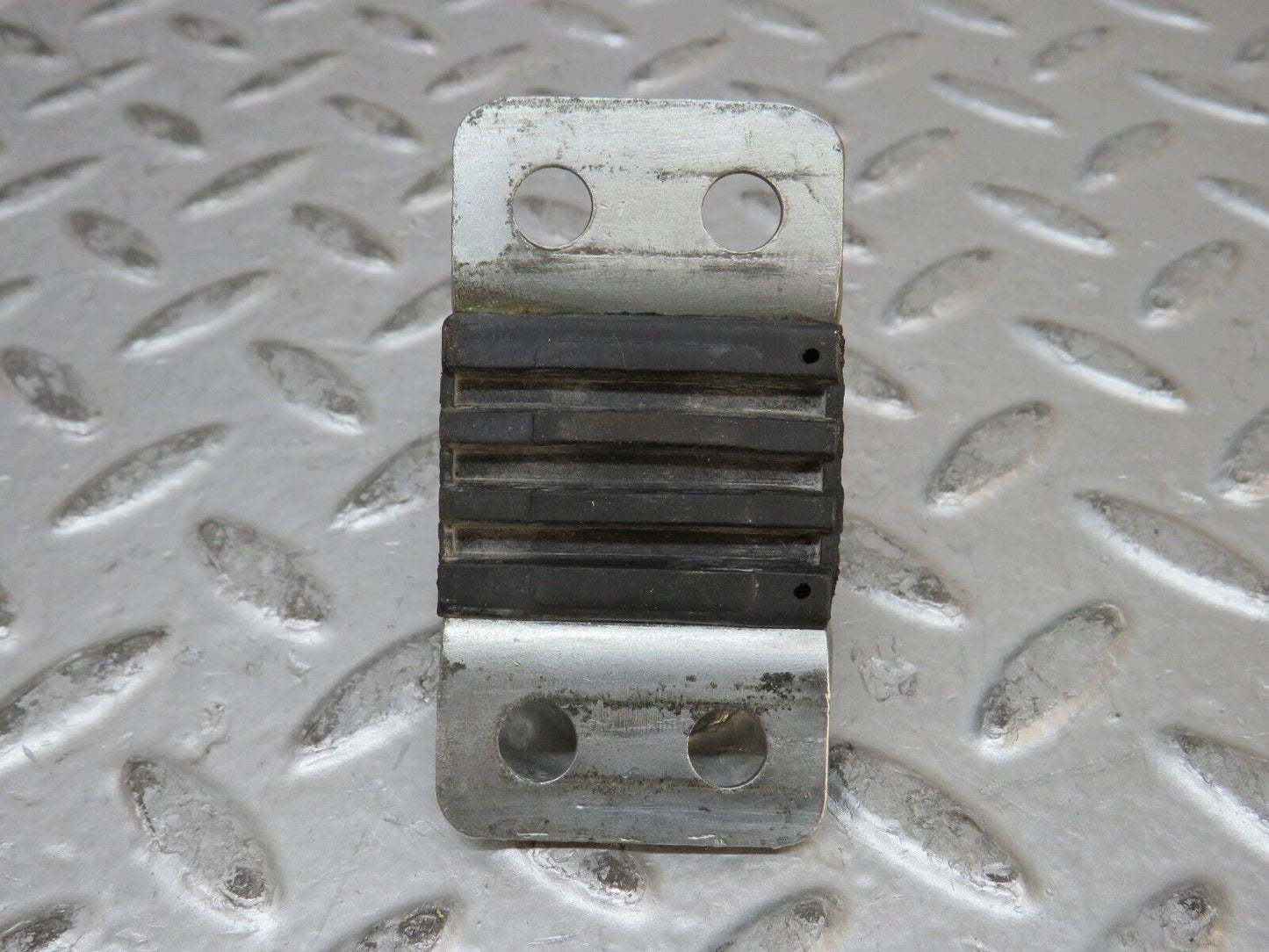 28814 Mercedes-Benz W123 230E Door Lock Latch Right Side