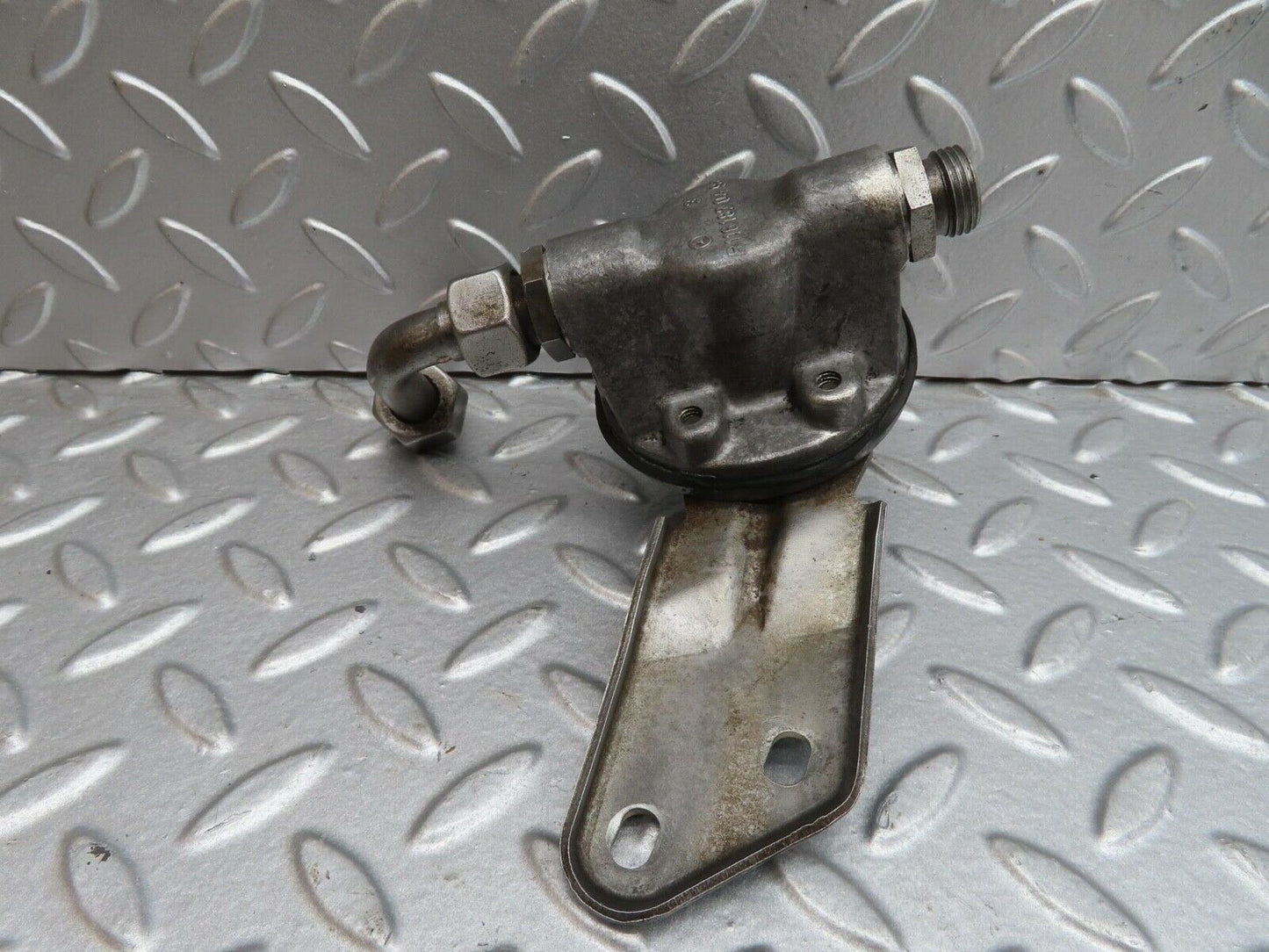 15681 Mercedes-Benz R107 450SL Oil Pressure Damper 1161870196 1161870494