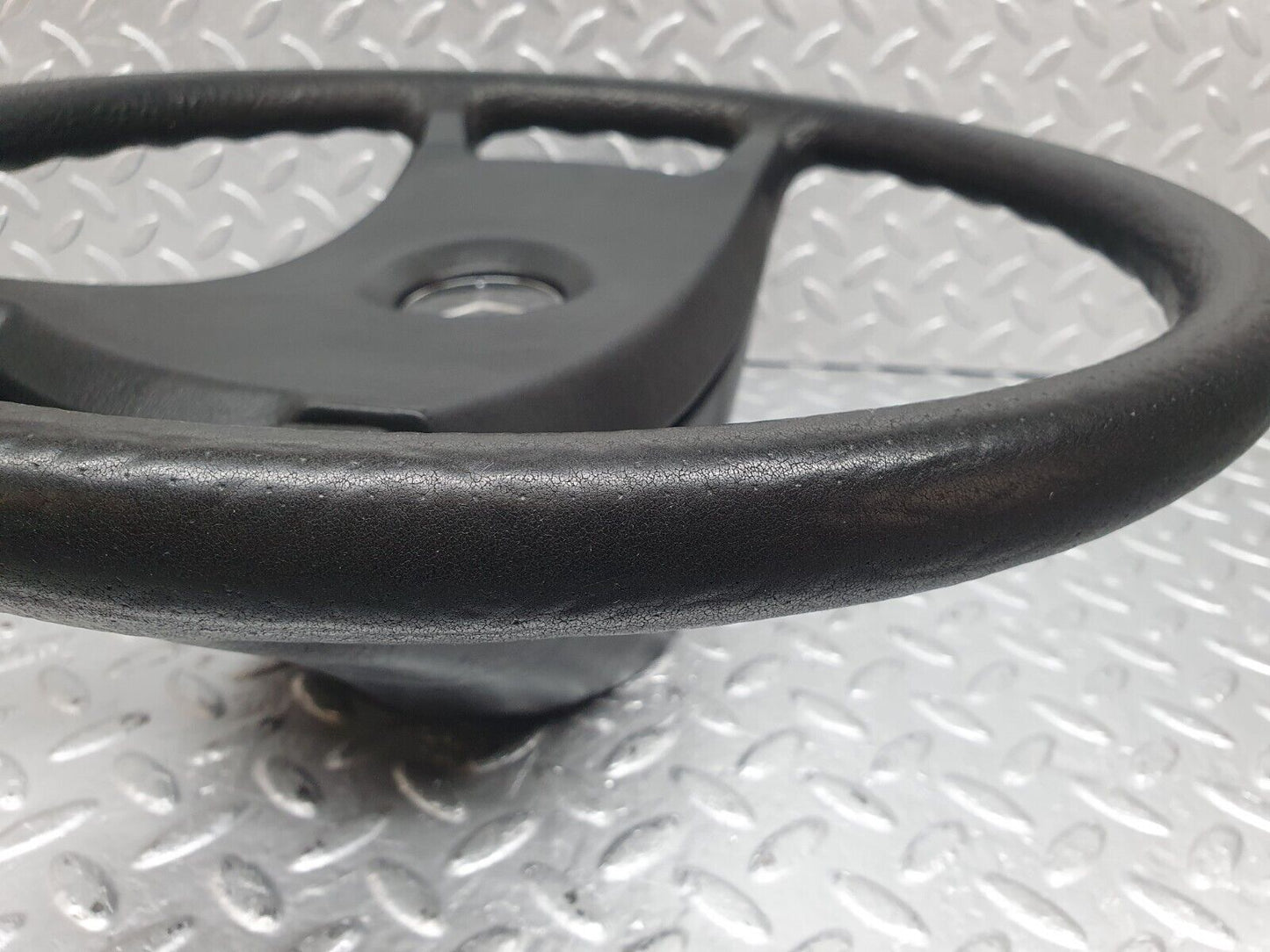 43887 Mercedes-Benz C123 230CE Coupe Steering Wheel 1264640017