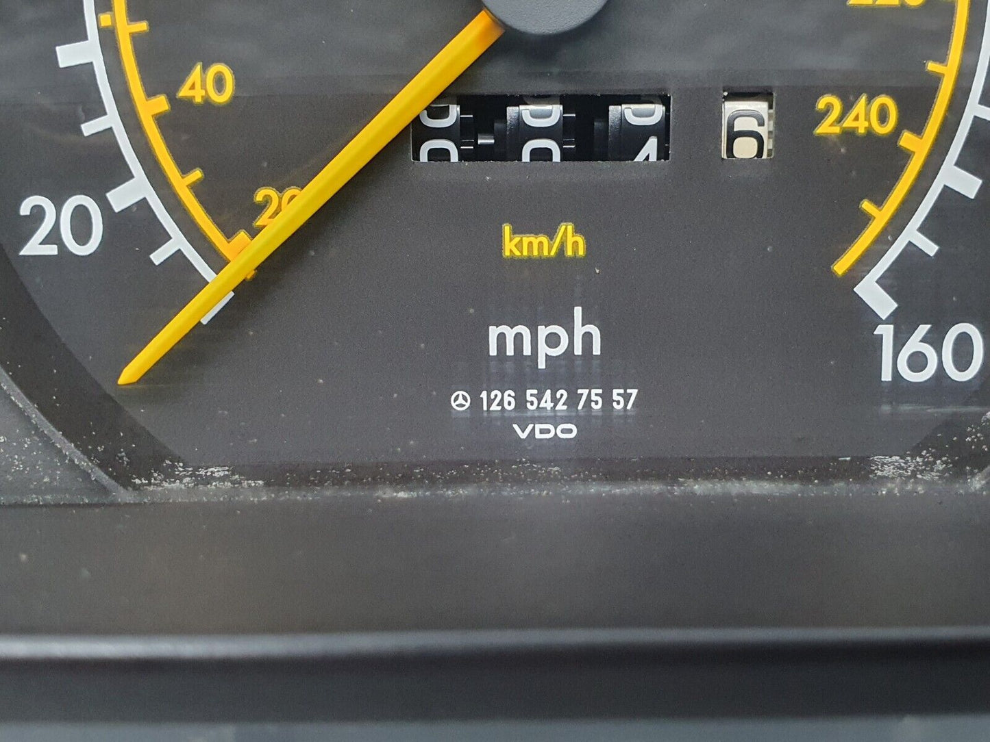 41200 Mercedes-Benz W126 300SE Instrument Cluster 1265427557