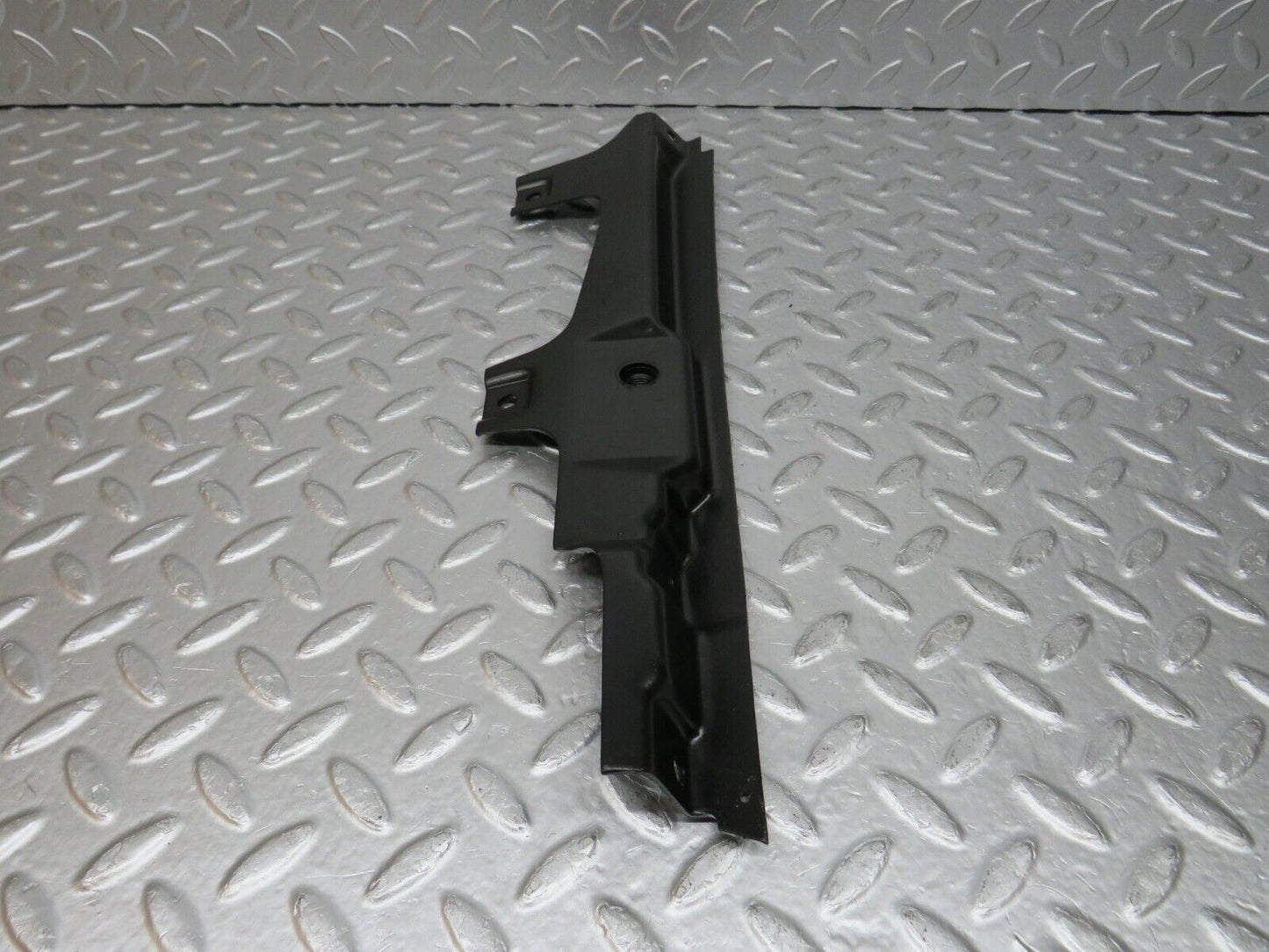 0808 Mercedes-Benz C107 350SLC Coupe Rear Right Inner Window Seal Holder Bracket