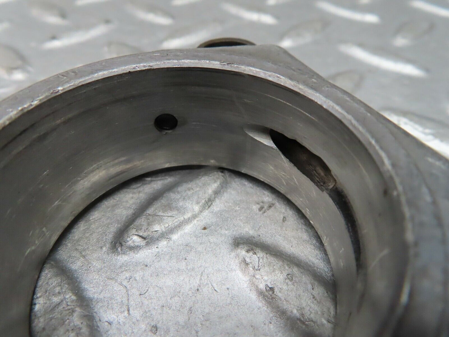 19245 Mercedes-Benz W123 300D Camshaft Tower Bearing 6160510612