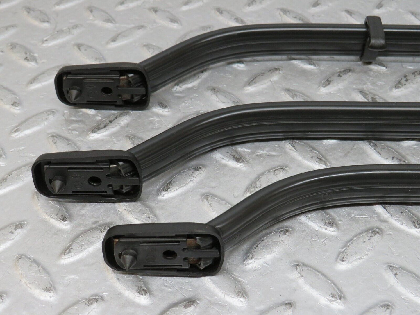 36507 Mercedes-Benz W201 190E 2.0L Interior Roof Grab Handle Set Beige