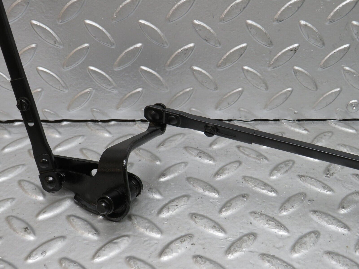 28081 Mercedes-Benz W123 280E Accelerator Pedal With Linkage