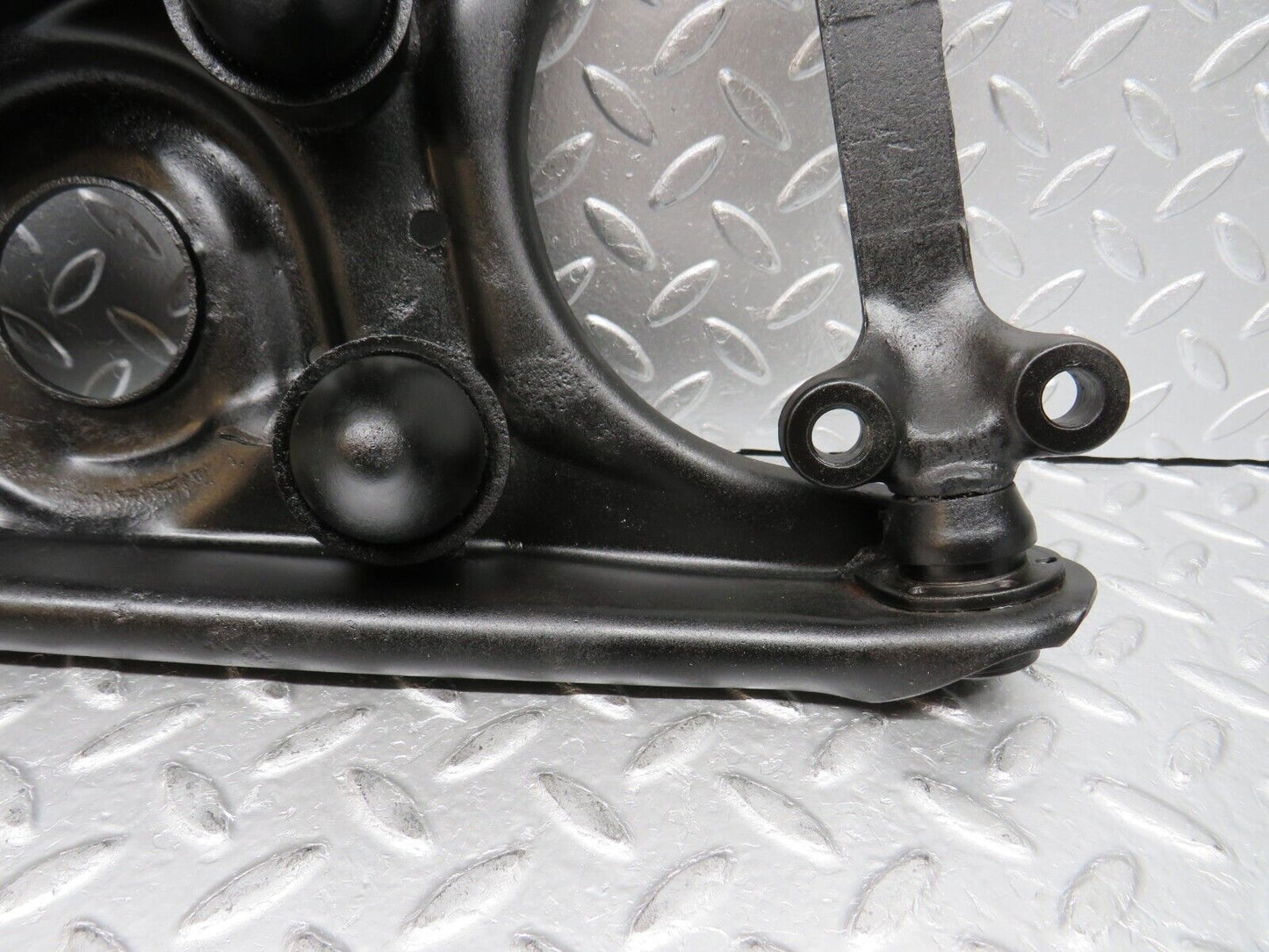 32273 Mercedes-Benz W108 280SE Front Left Lower Control Arm