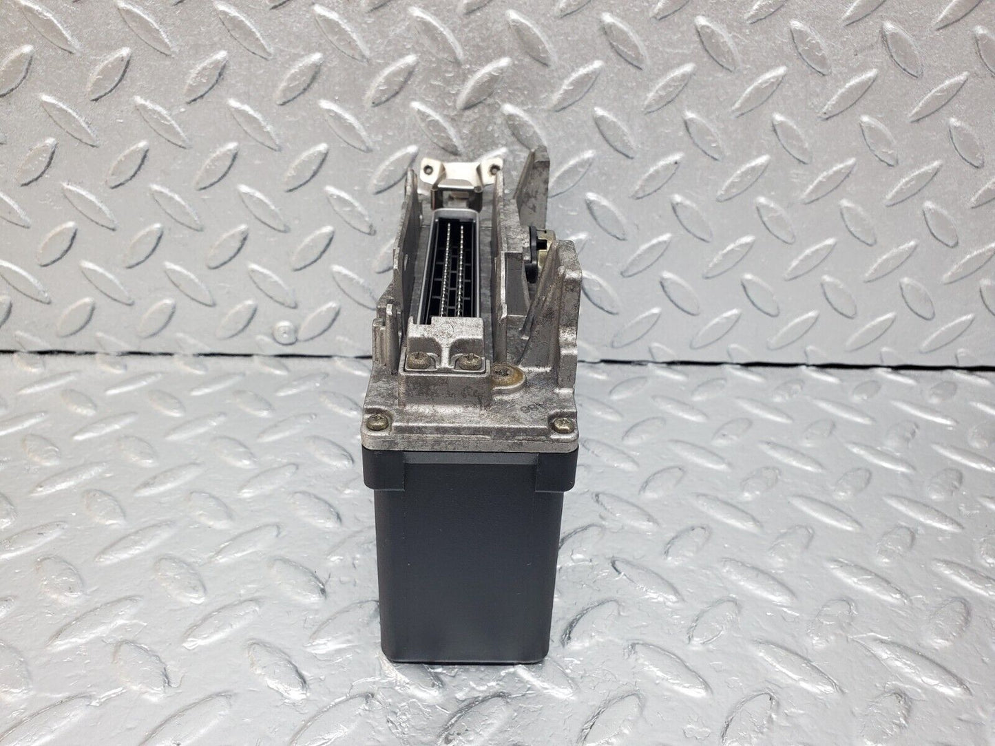 45203 Mercedes-Benz R129 300SL Coupe ABS Control Unit Bosch 0055455132 0265101020