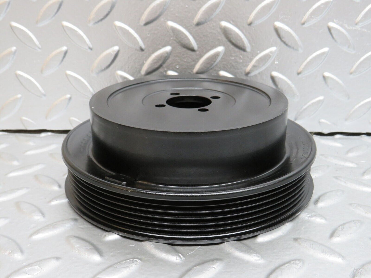 29515 Mercedes-Benz W124 230E Water Pump Pulley 1022001005
