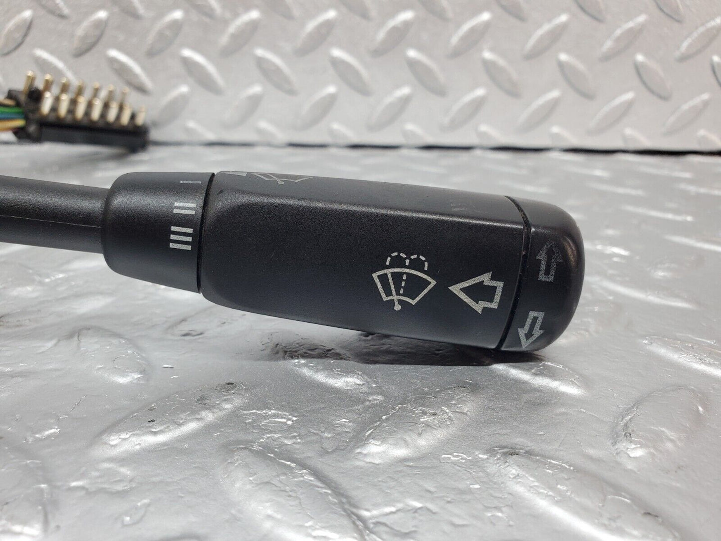 45777 Mercedes-Benz W126 420SE Indicator Wiper Stalk