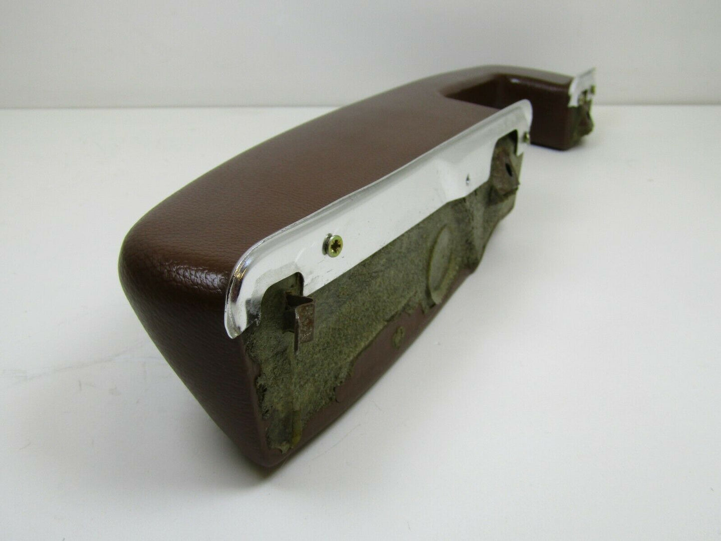 2112 Mercedes-Benz W116 350SE Front Right Door Handle Armrest Brown