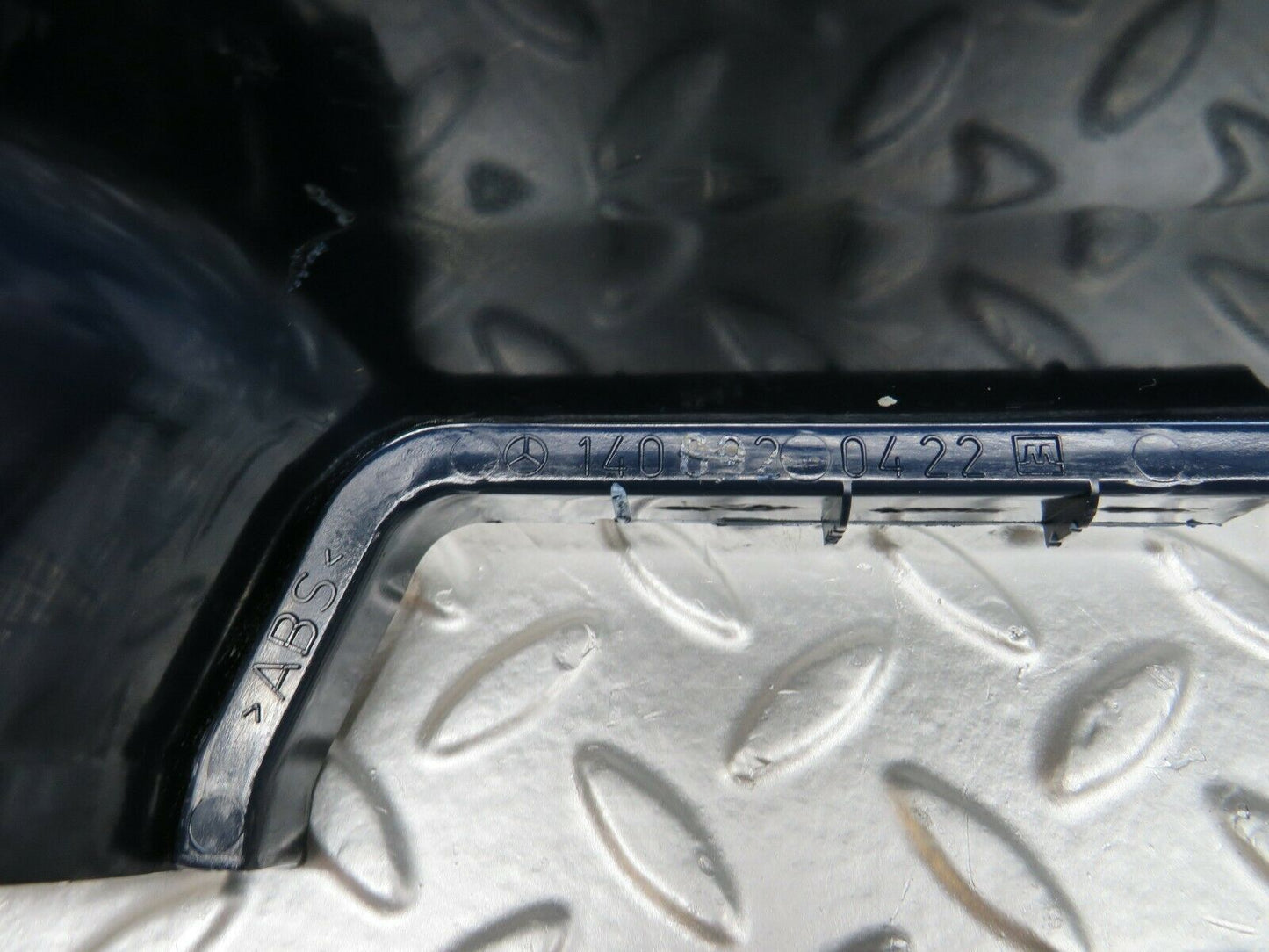 24599 Mercedes-Benz W140 S320 B Pillar Bottom Cover Right Blue 1406920422