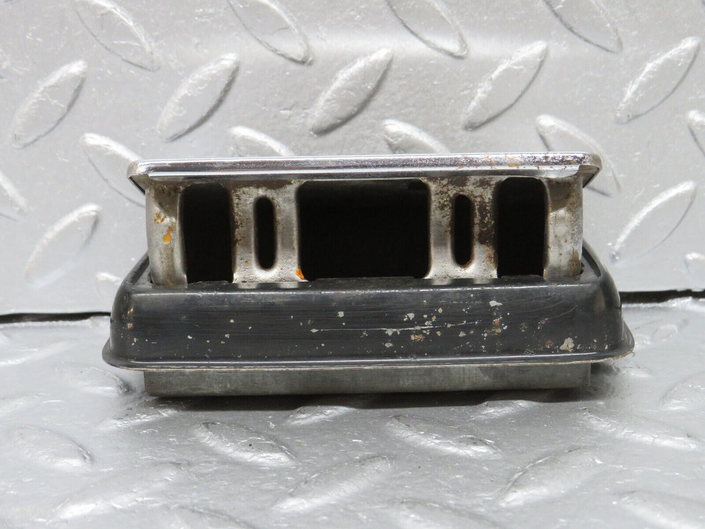 40303 Mercedes-Benz W110 230 Rear Door Ashtray
