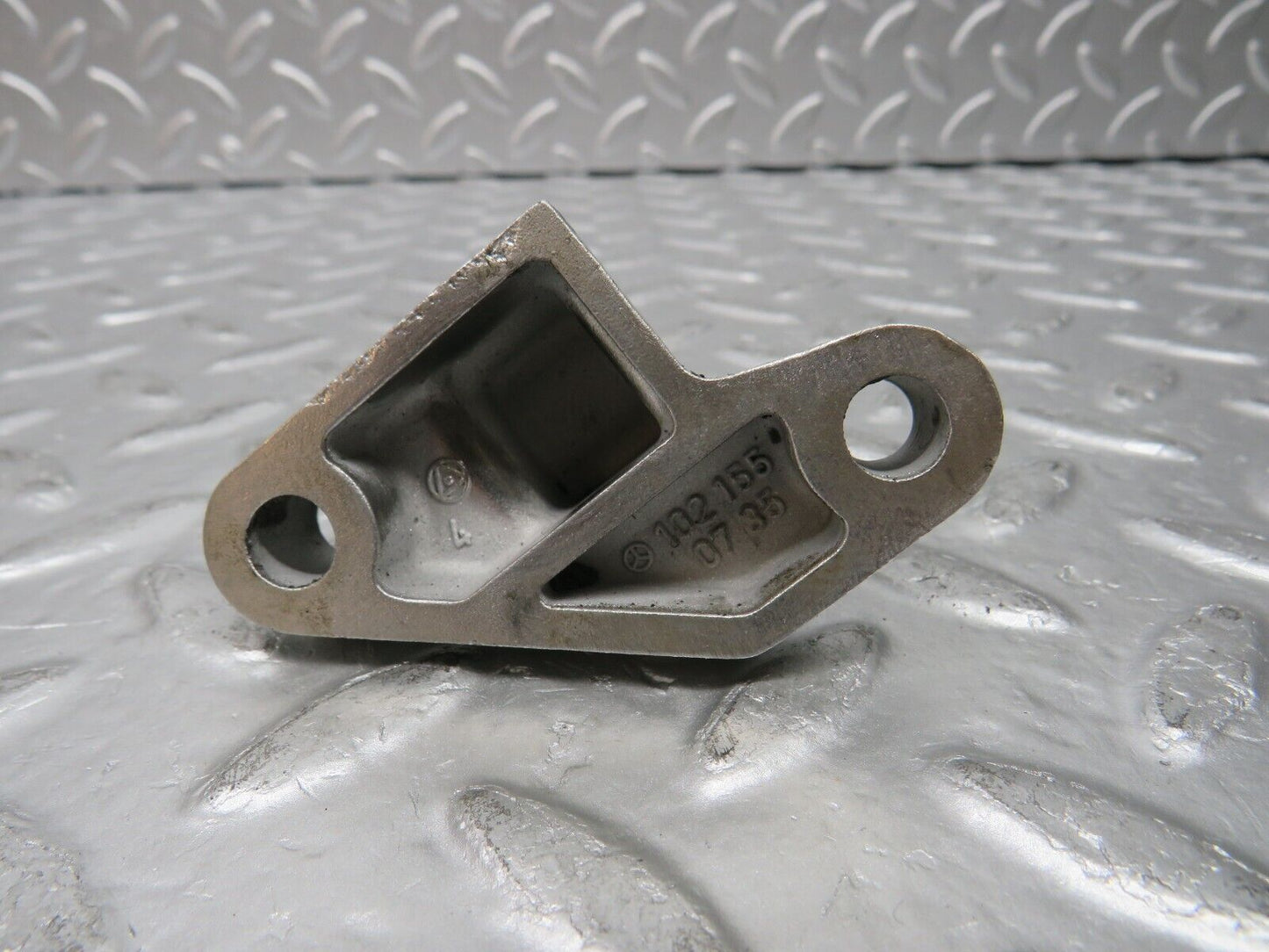 30733 Mercedes-Benz W201 190E 2.0L Alternator Generator Support Bracket 1021550735