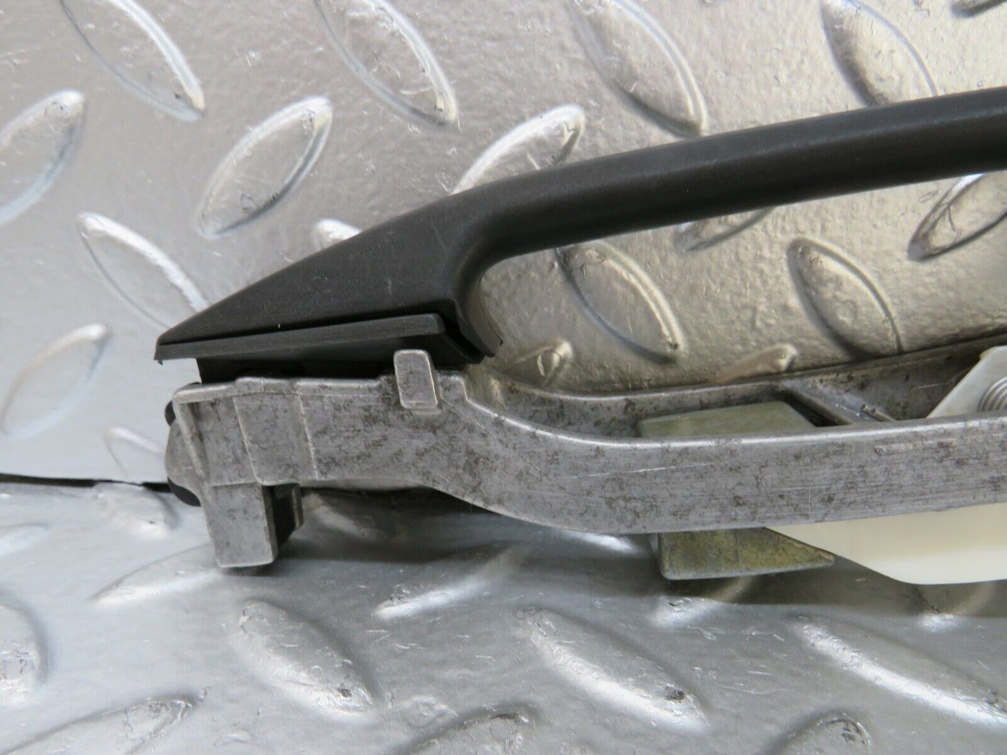 25816 Mercedes-Benz W124 280E Rear Right Exterior Door Handle