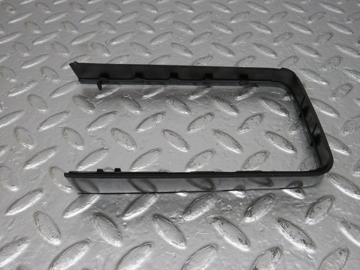 34198 Mercedes-Benz W124 260E Wing Mirror Housing Frame Right Side 166122