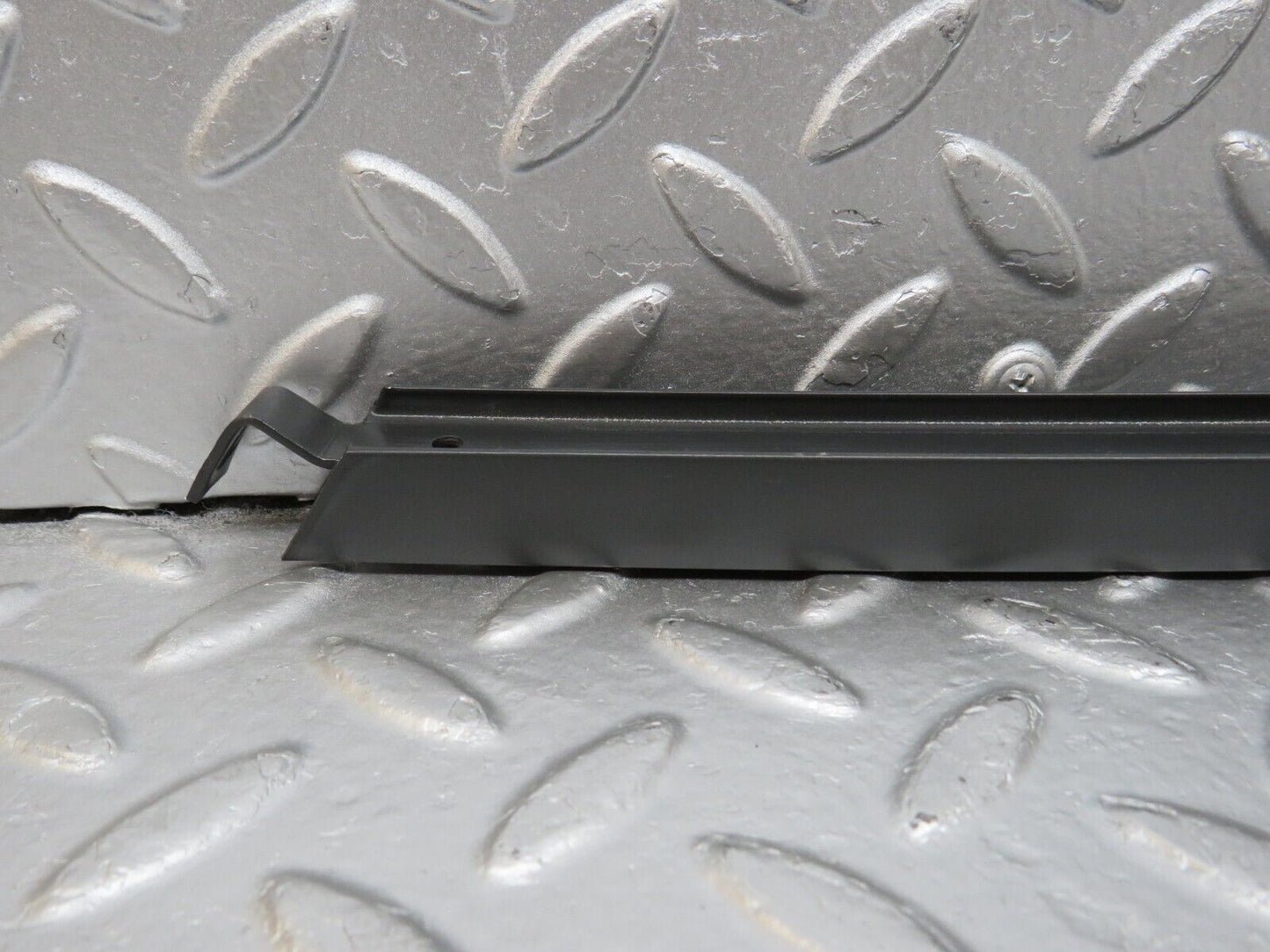 33771 Mercedes-Benz W201 190E 2.0L Rear Left Door Window Channel