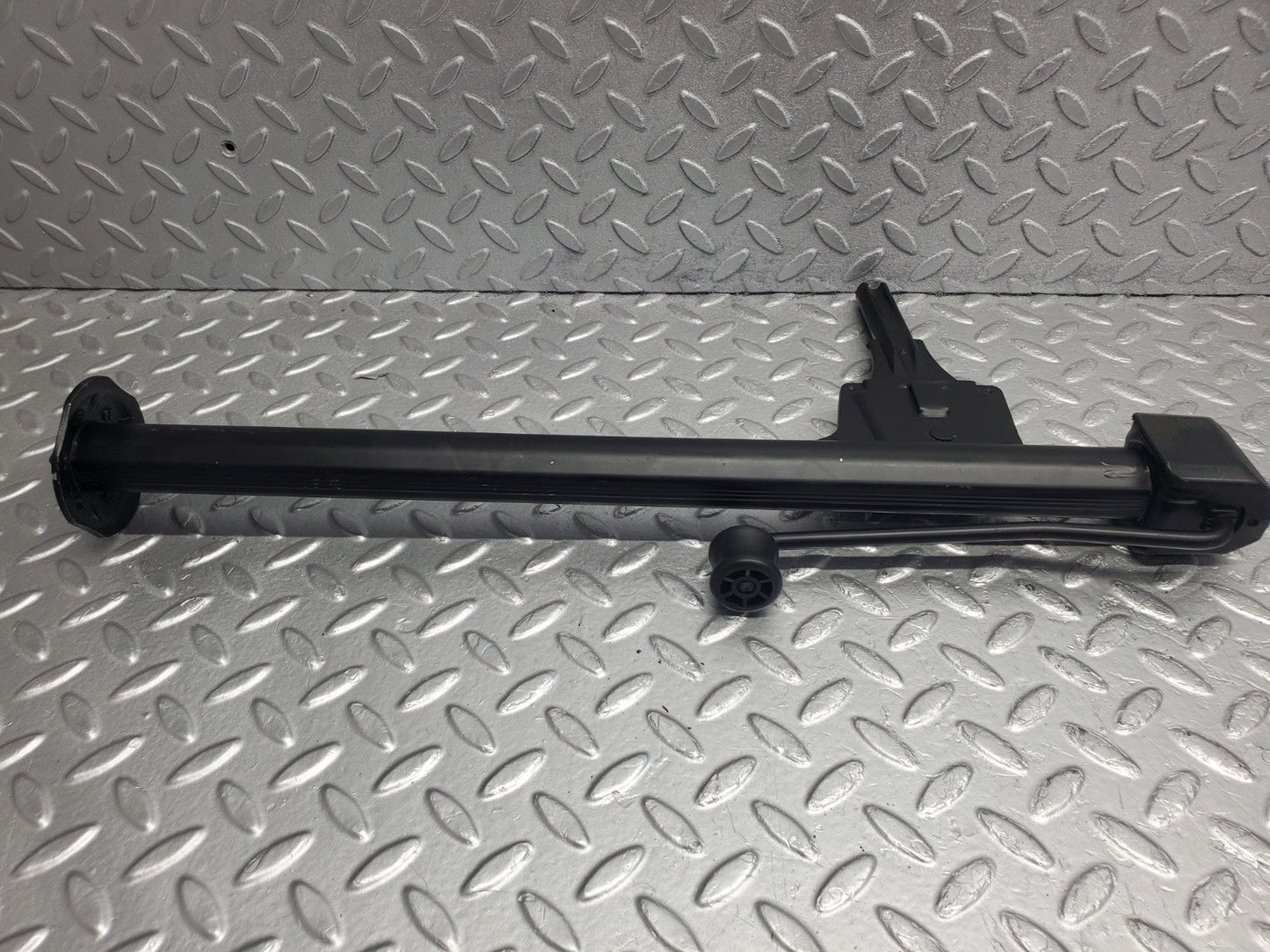 W124 Wagon car jack used OEM