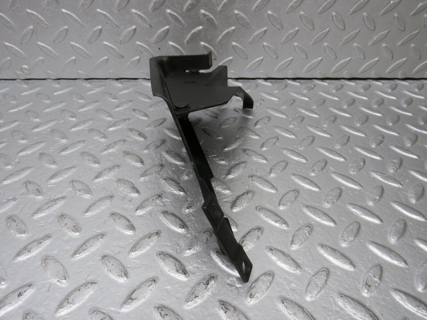 39621 Mercedes-Benz R129 320SL Coupe Radiator Fan Shroud Cover 1295051388 1295051288 1295051788