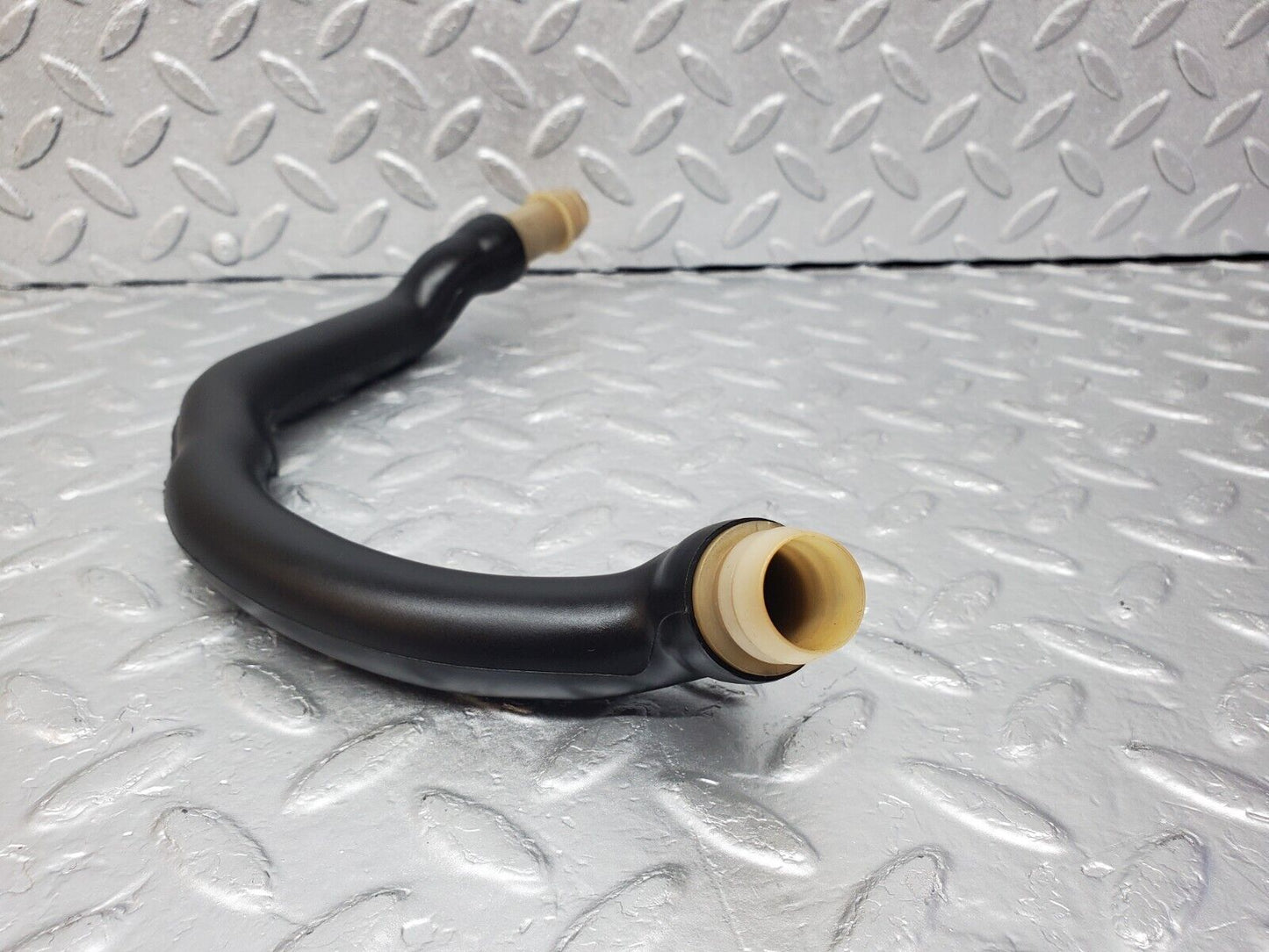 45973 Mercedes-Benz W126 420SE Air Intake Hose Pipe 1160942482