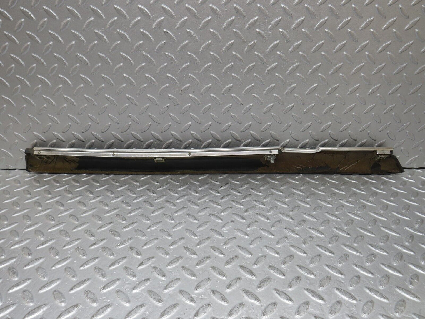 37333 Mercedes-Benz W109 300SEL Front Right Door Card Top Trim Blue