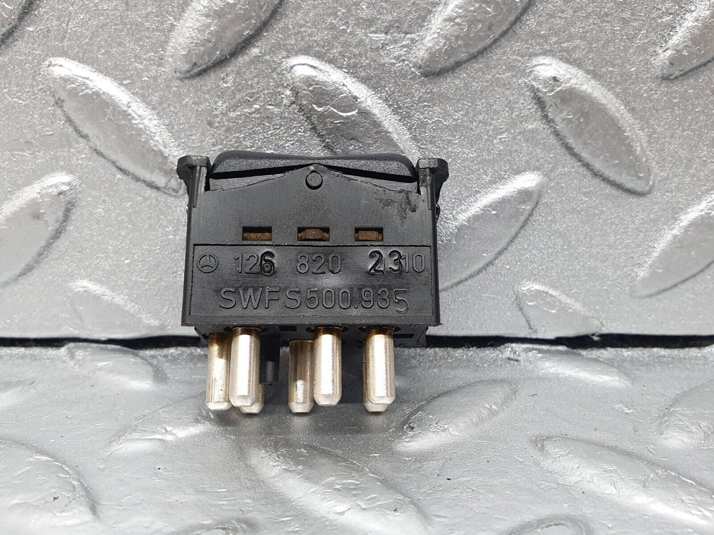 43548 Mercedes-Benz C126 380SEC Coupe Air Conditioning Switch 1268202310