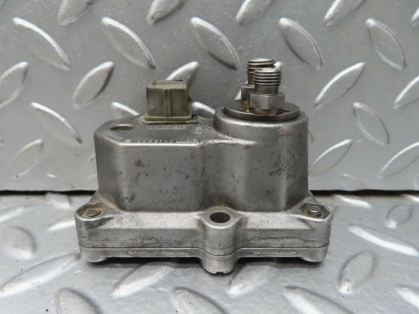 15308 Mercedes-Benz W123 230E Warm Up Regulator Bosch 0438140065
