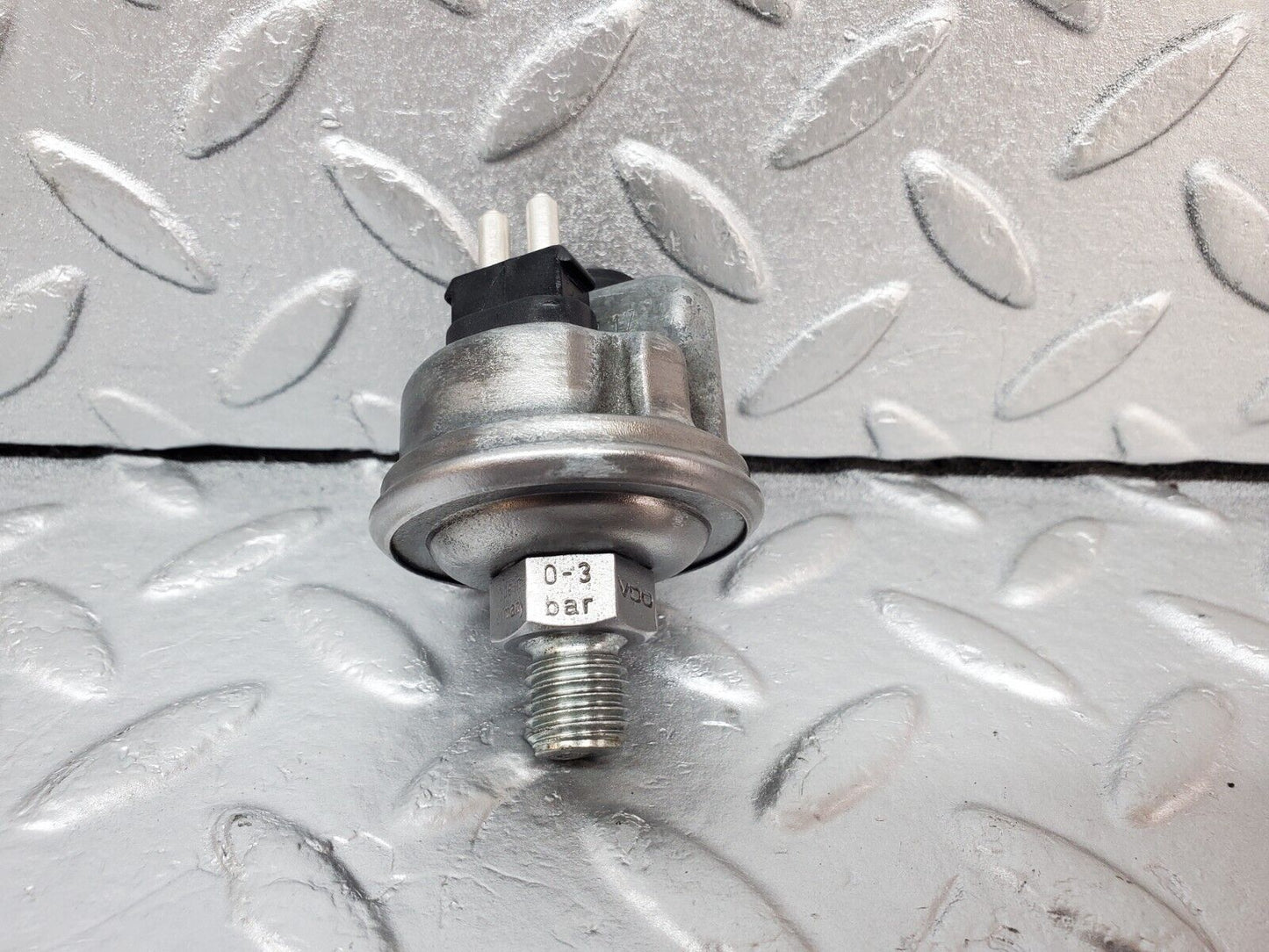 45065 Mercedes-Benz R129 300SL Coupe Oil Pressure Sensor 0095420817