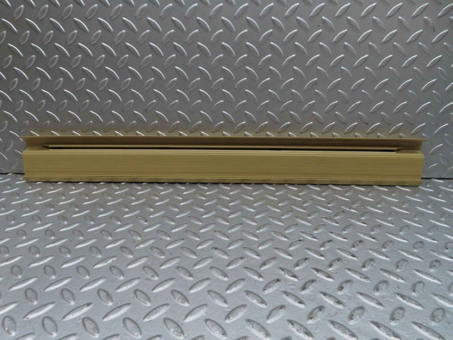 15392 Mercedes-Benz W123 230E Front Left Door Sill Trim Beige