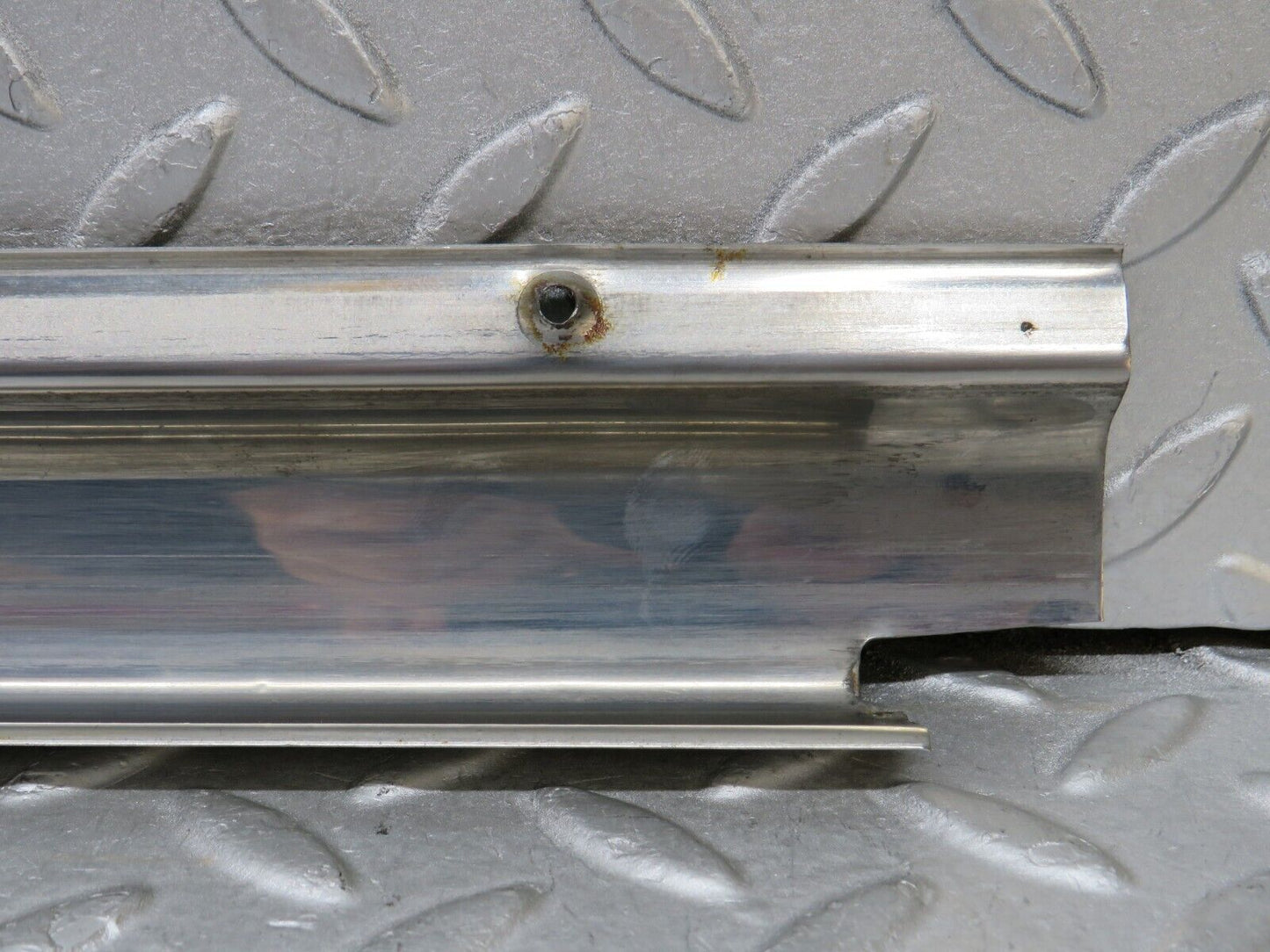37384 Mercedes-Benz W109 300SEL Rear Left Door Sill Chrome