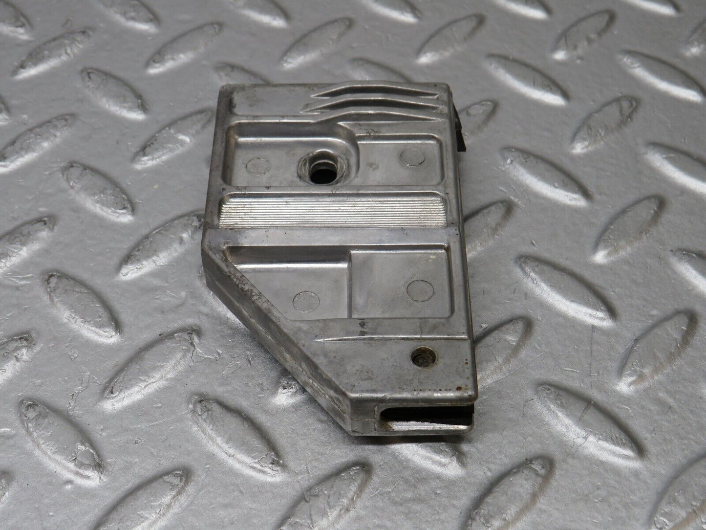 36887 Mercedes-Benz C126 420SEC Coupe Door Window Guide Bracket 1267250332