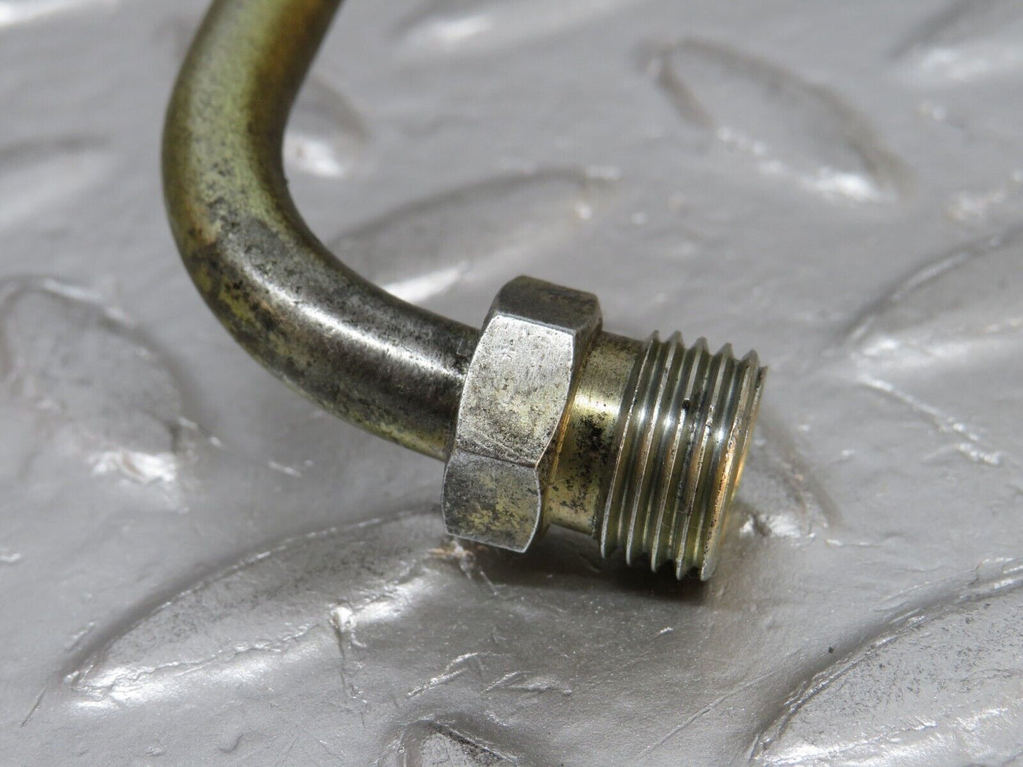 32420 Mercedes-Benz S124 300TE Wagon Fuel Hose Pipe