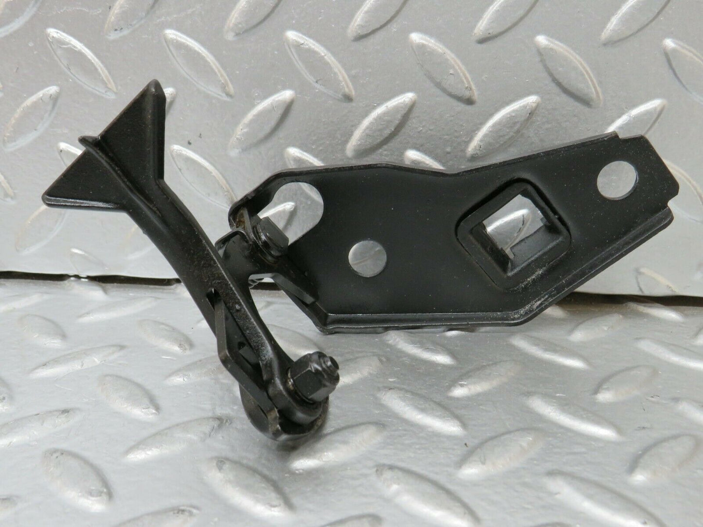 24338 Mercedes-Benz S124 220TE Wagon Bonnet Release Latch 1248800360