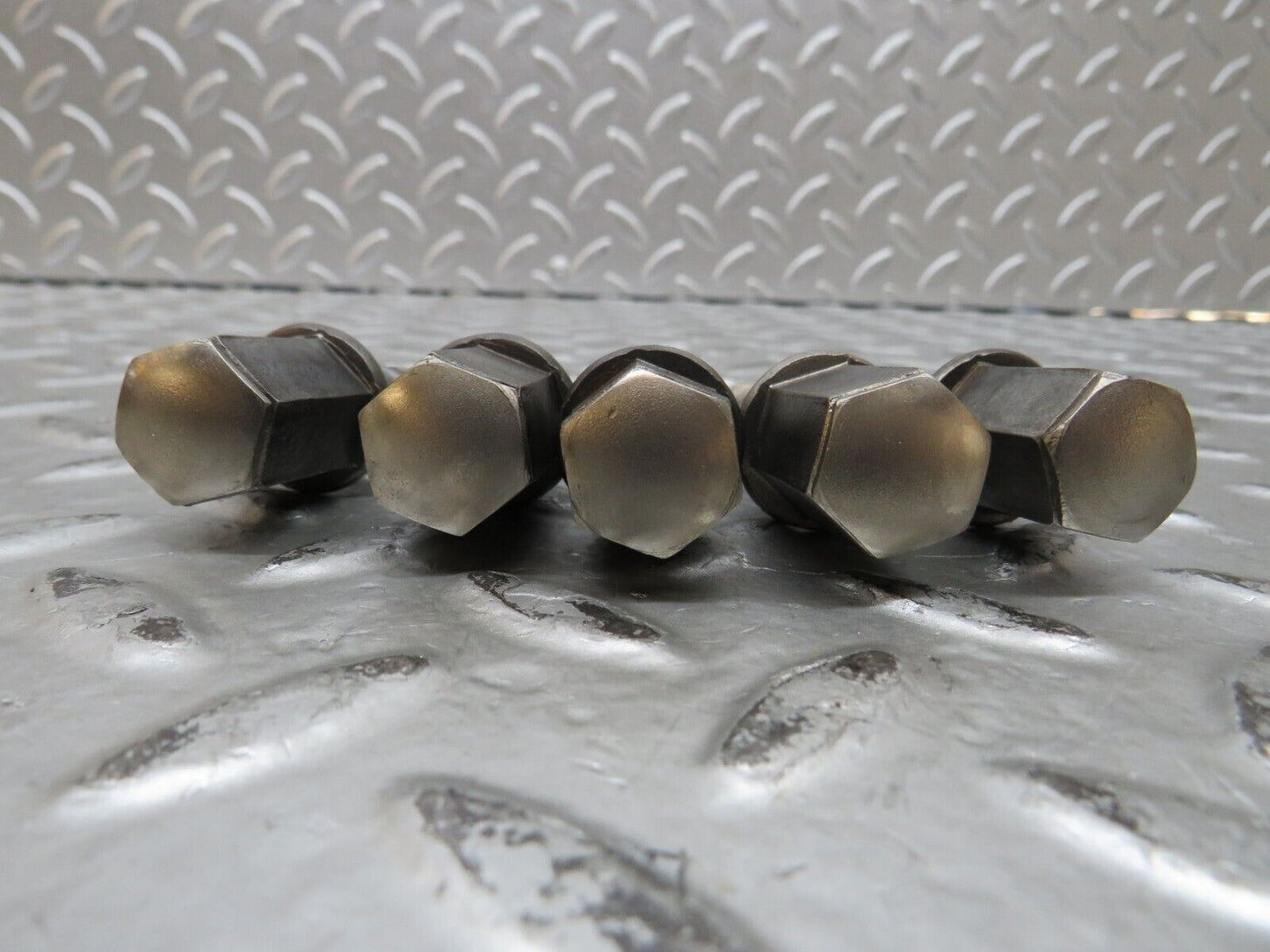 29039 Mercedes-Benz 5x Alloy Wheel Lug Bolt