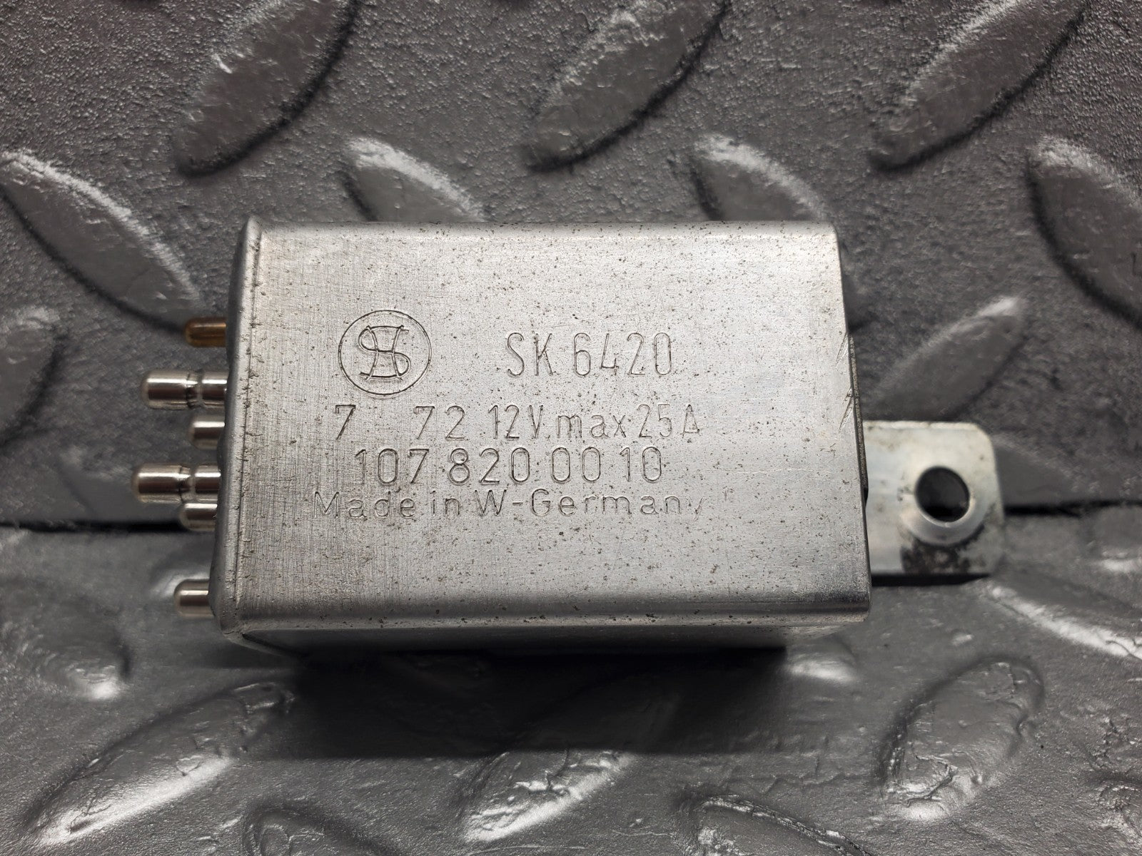 45889762