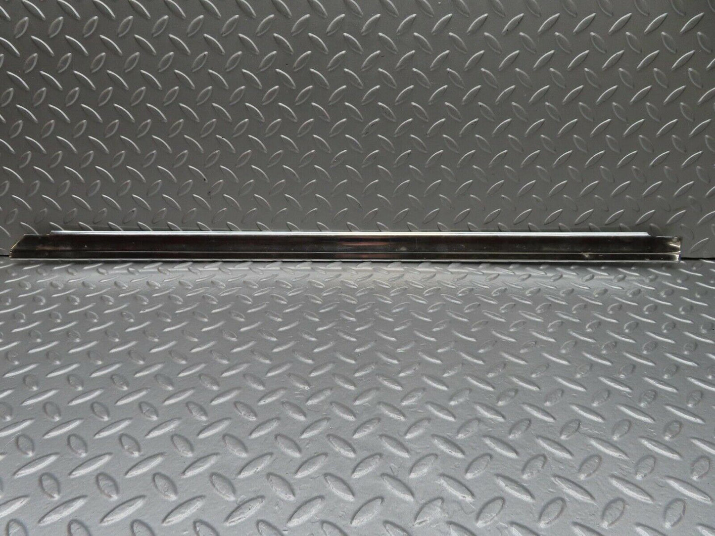 12715 Mercedes-Benz W111 220SE Rear Right Door Chrome Moulding Trim