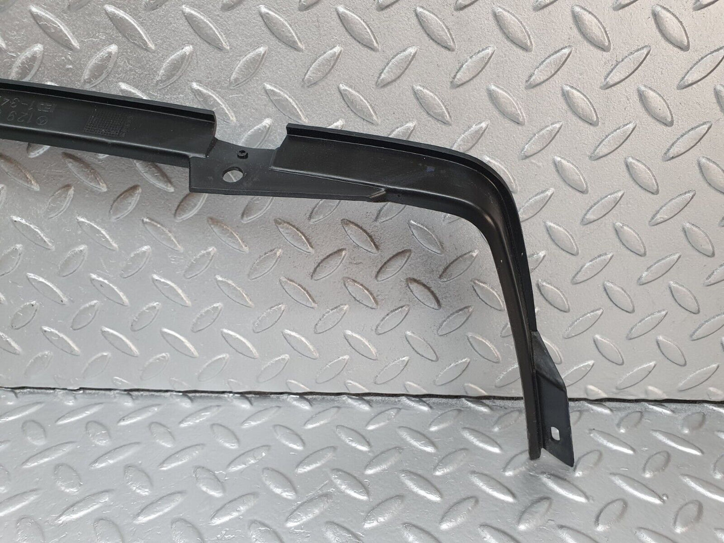 42548 Mercedes-Benz R129 320SL Coupe Bonnet Grill Surround Trim 1298880073