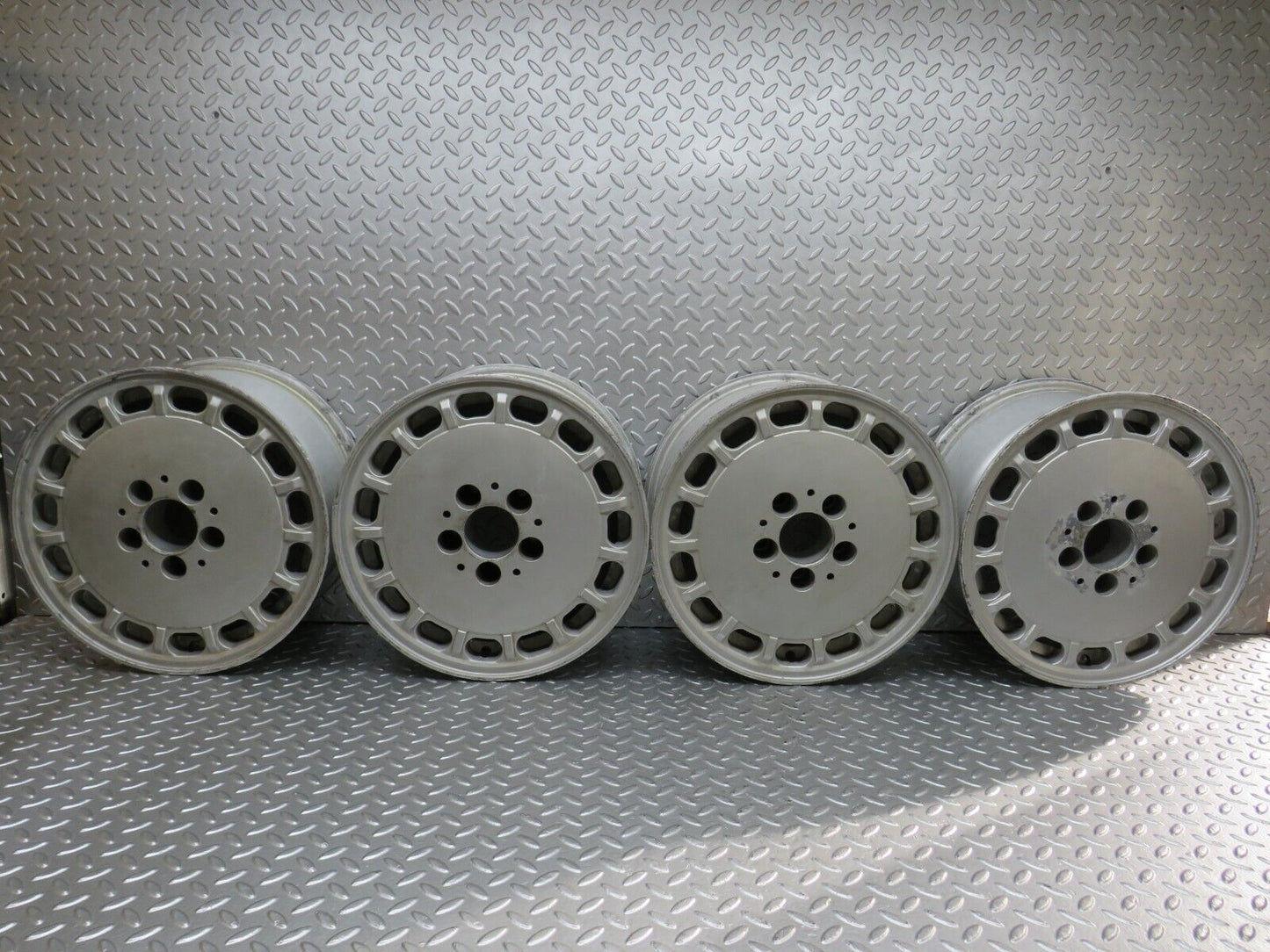 34252 Mercedes-Benz Alloy Wheel Set 7Jx15H2 ET37