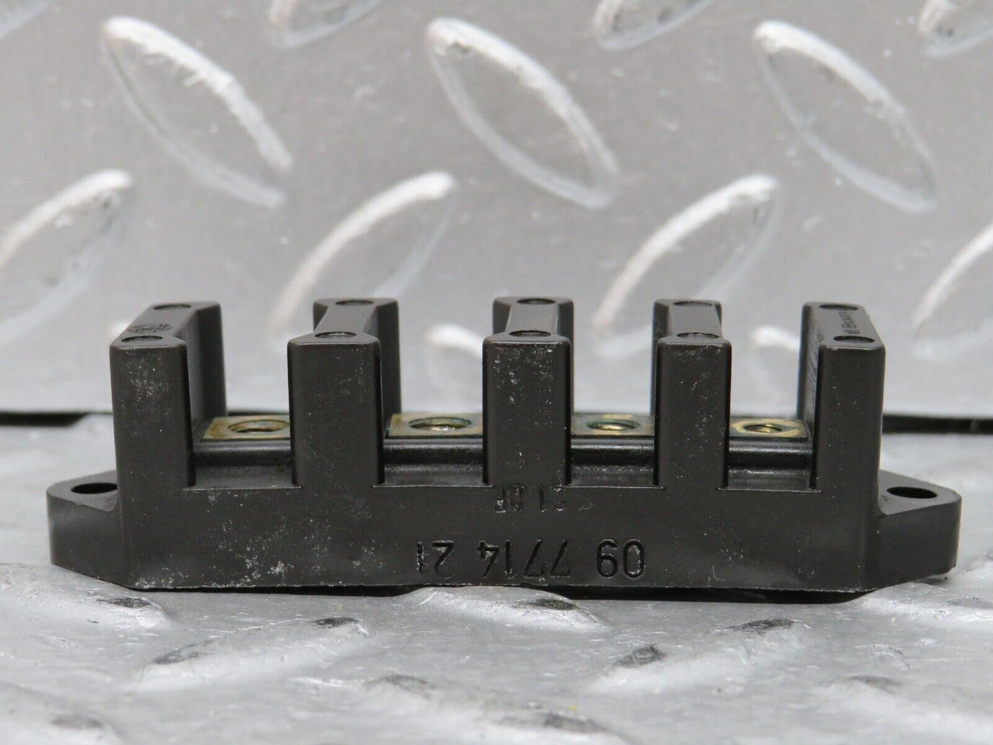 27976 Mercedes-Benz W123 280E Cable Wire Connector
