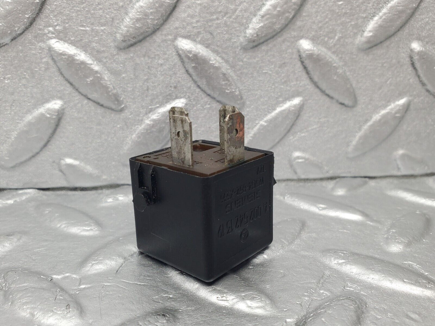 46919 Mercedes-Benz R129 320SL Coupe Multi Purpose Relay 0025421319