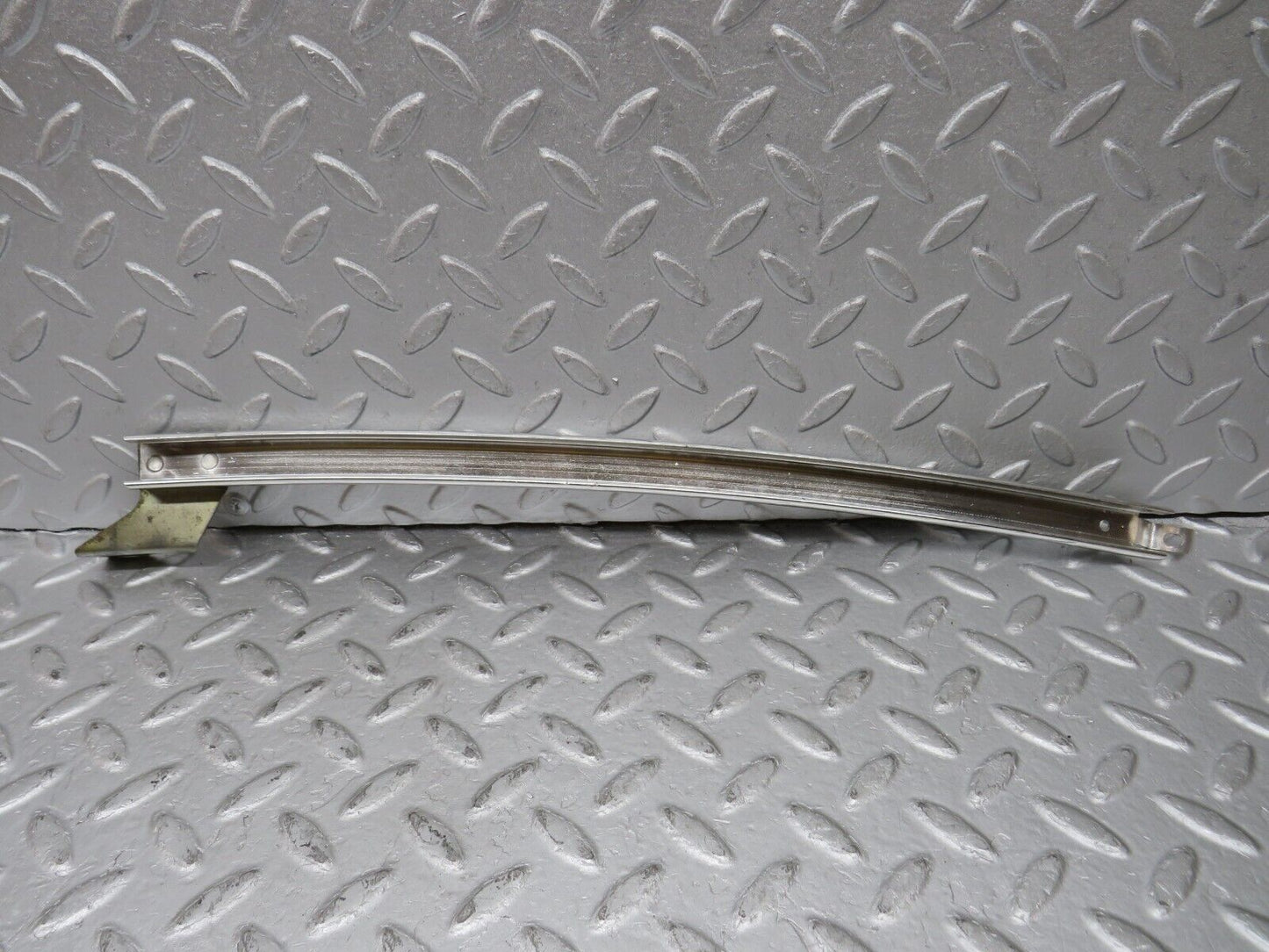 36218 Mercedes-Benz W126 420SE Rear Right Chrome Window Channel 1267300219