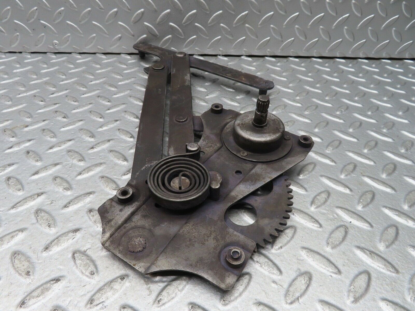 19006 Mercedes-Benz W120 W121 Ponton Rear Left Manual Window Regulator