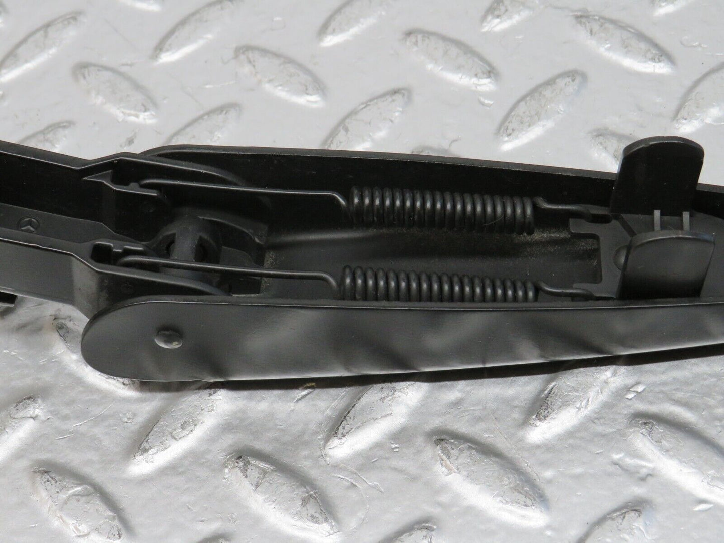 25067 Mercedes-Benz W140 S320 Wiper Arm Right Bosch