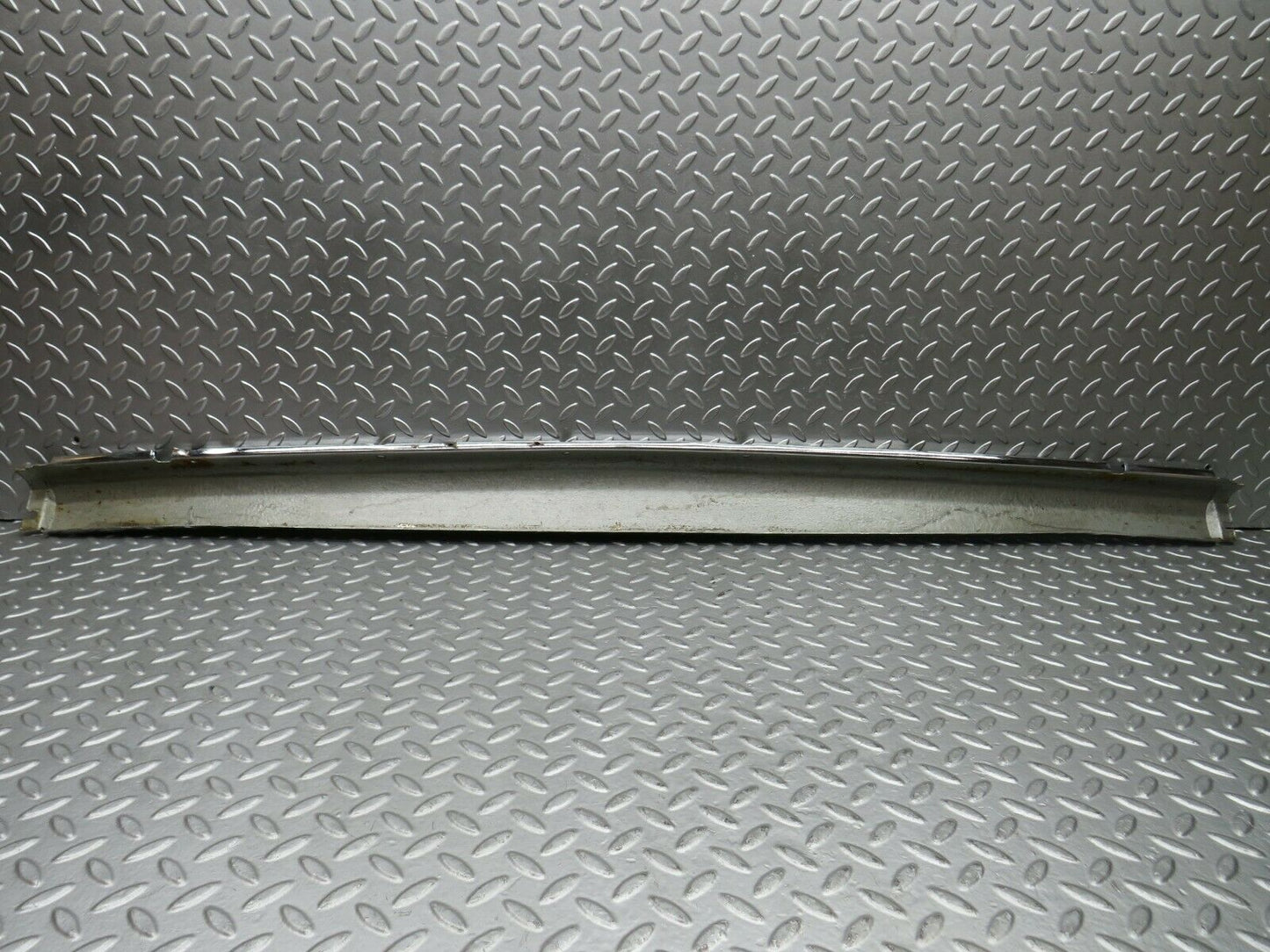 22708 Mercedes-Benz C107 450SLC Coupe Rear Bumper Top Chrome