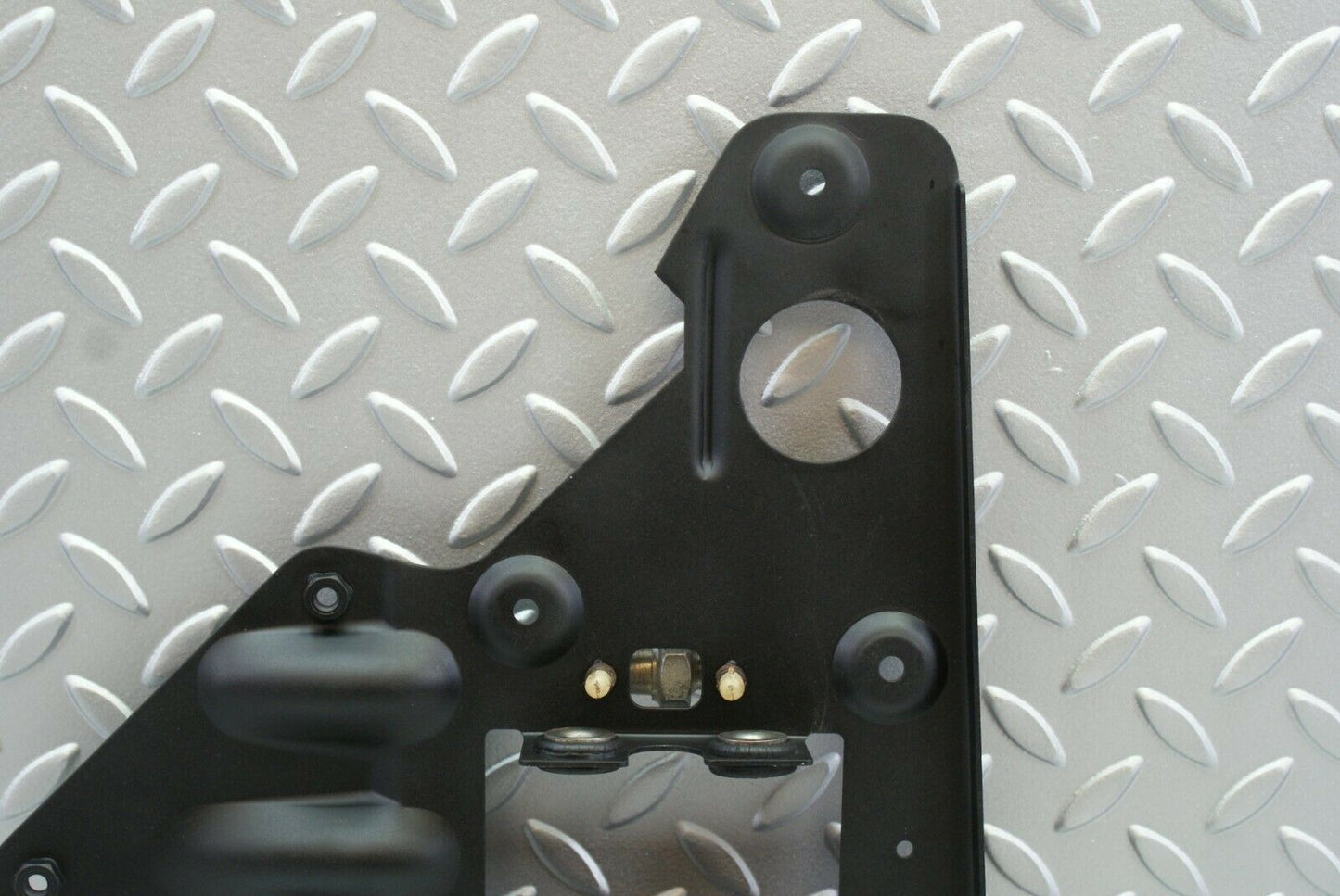 2763 Mercedes-Benz W116 350SE Sunroof Regulator Motor Bracket