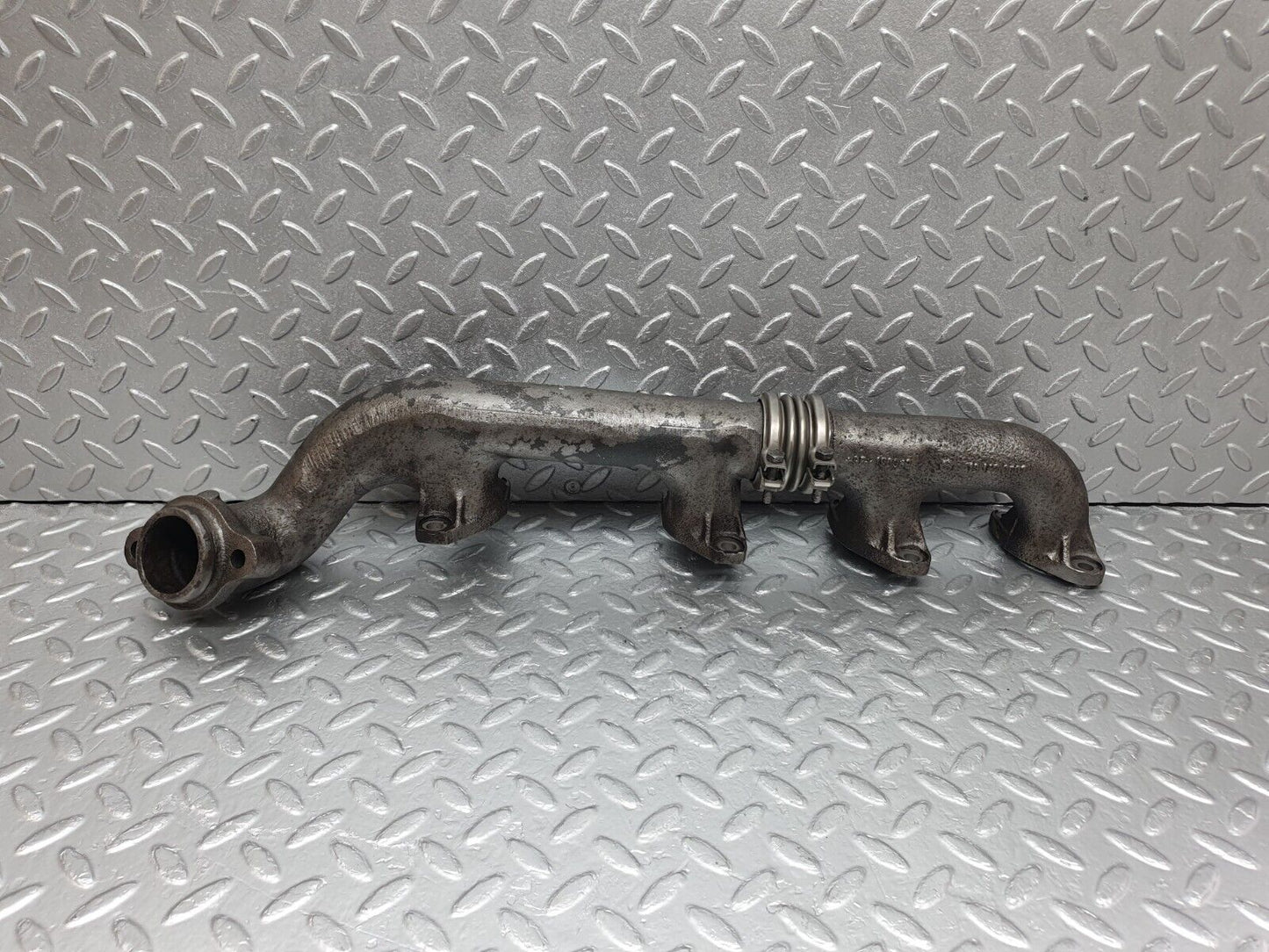 43604 Mercedes-Benz C126 380SEC Coupe Exhaust Manifold Right Side 1161420702