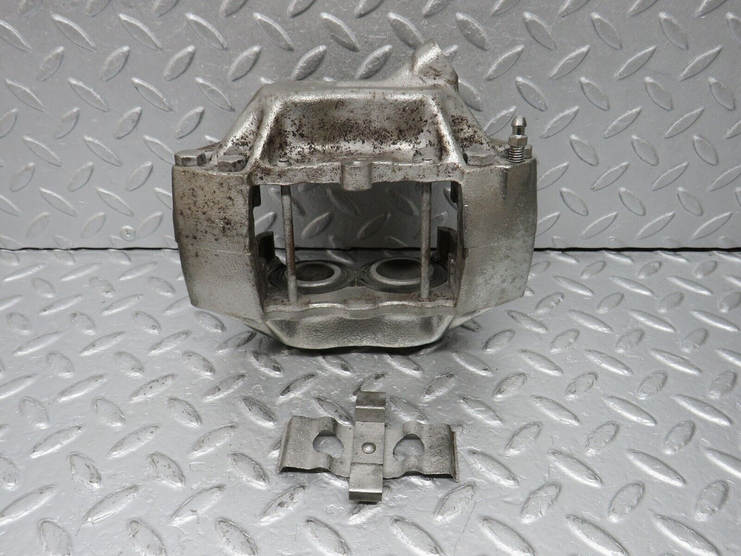 38622 Mercedes-Benz R129 280SL Coupe Front Right Brake Caliper ATE 34