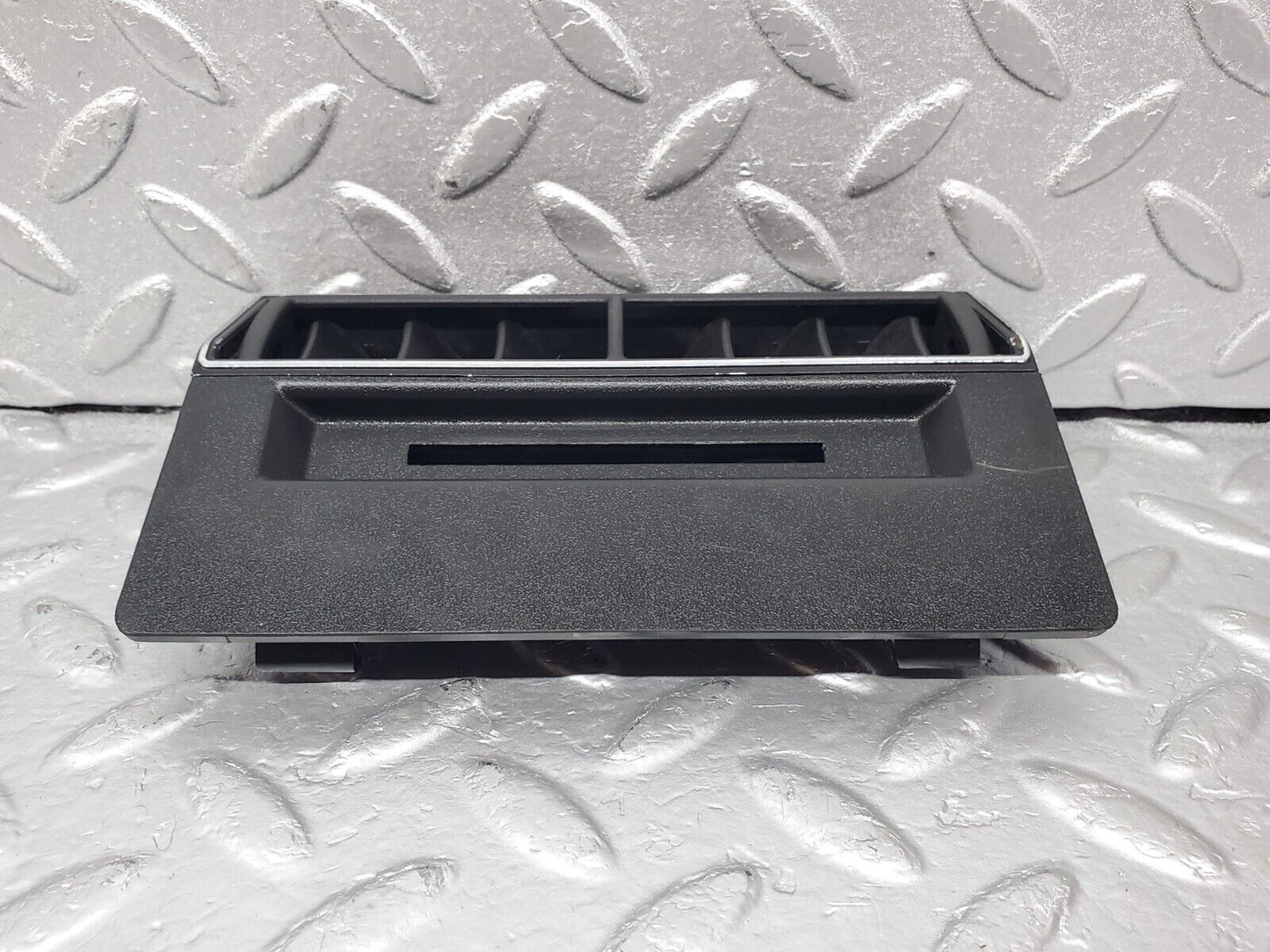 45584 Mercedes-Benz W126 420SE Centre Console Air Vent 1268300013