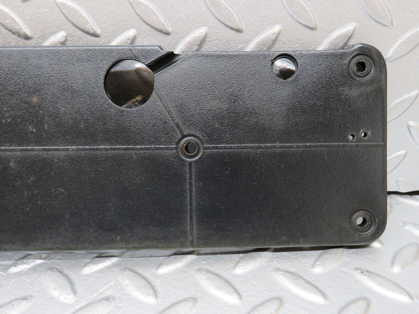 33922 Mercedes-Benz W124 260E Front number Plate Holder Plastic 1248851023